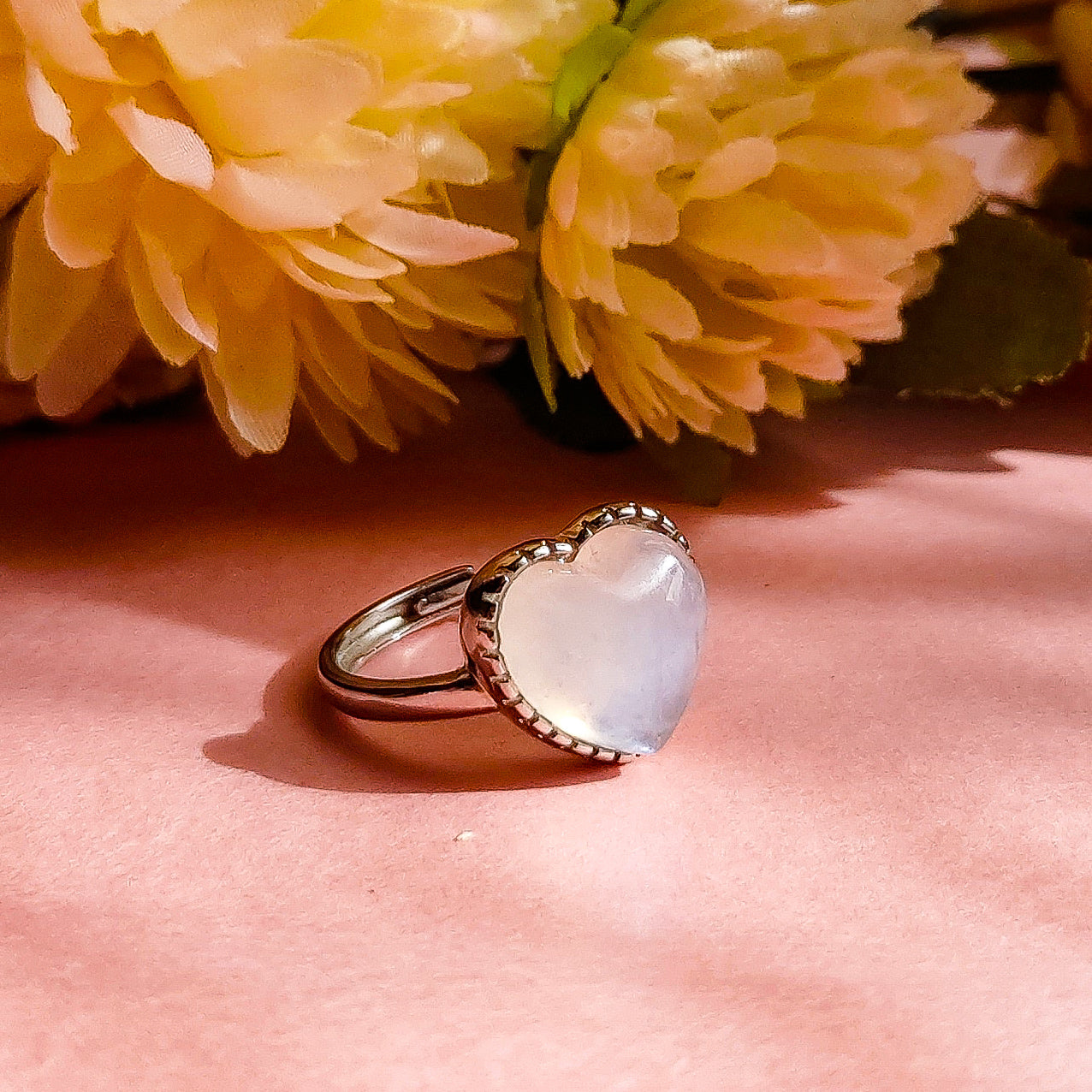 DEVA HEART Argento 925 ~ Anello regolabile in Pietra di Luna a cuore - Moonstone naturale