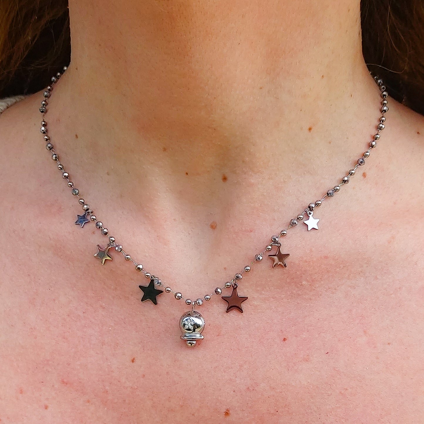 MIRABELLE - ACCIAIO INOSSIDABILE- Collana con campanella e stelline + cubic zirconia
