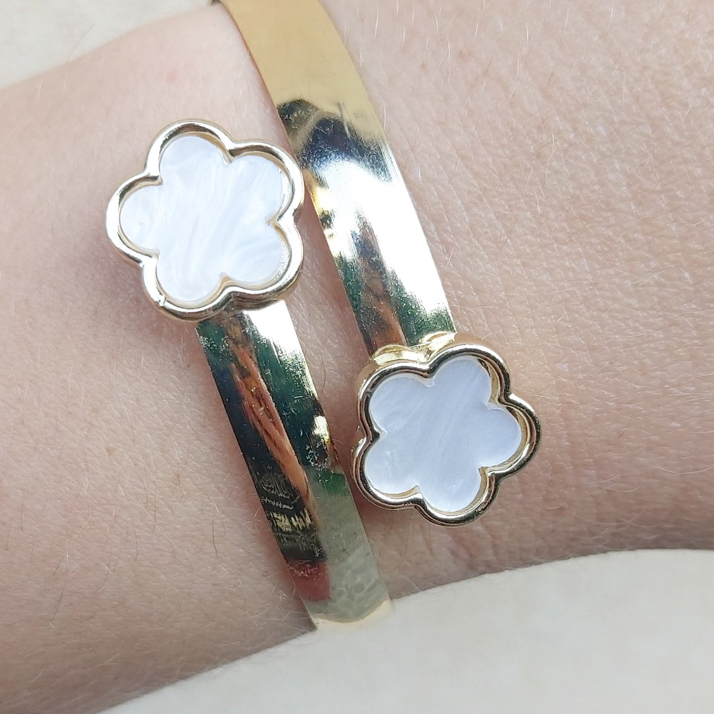 LILY manetta ~ Bracciale fiori in madreperla