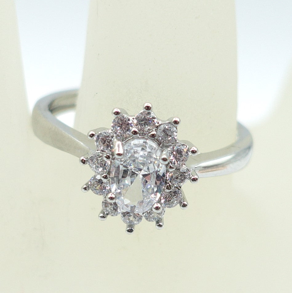 KATE ~ 8 COLORI - Anello regolabile con cubic zirconia a forma di OVALE