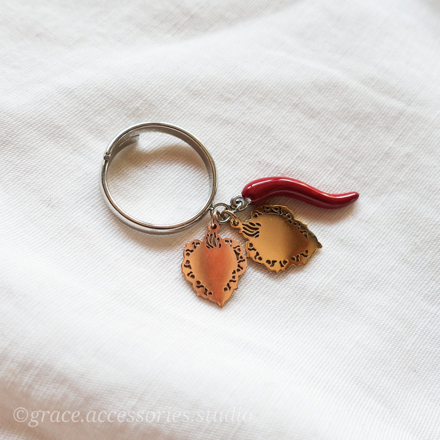 LUCKY ~ Anello charms cornetto + cuore sacro ACCIAIO INOSSIDABILE