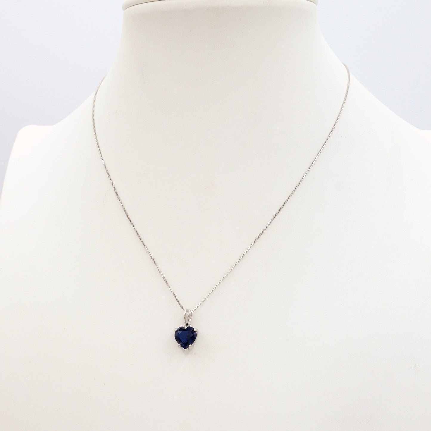 JADE ~ ARGENTO 925 ~ Collana con pendente cuore in cubic zirconia