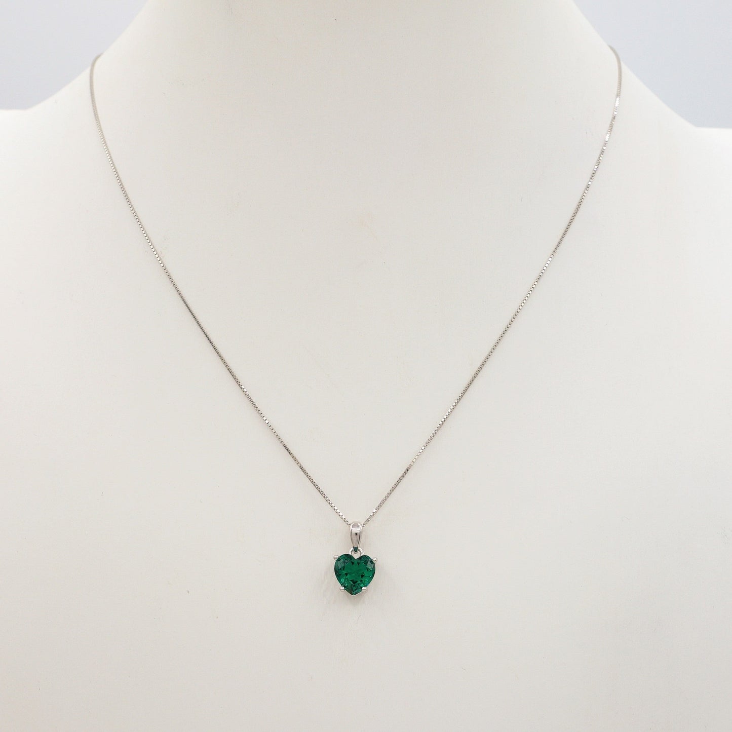JADE ~ ARGENTO 925 ~ Collana con pendente cuore in cubic zirconia