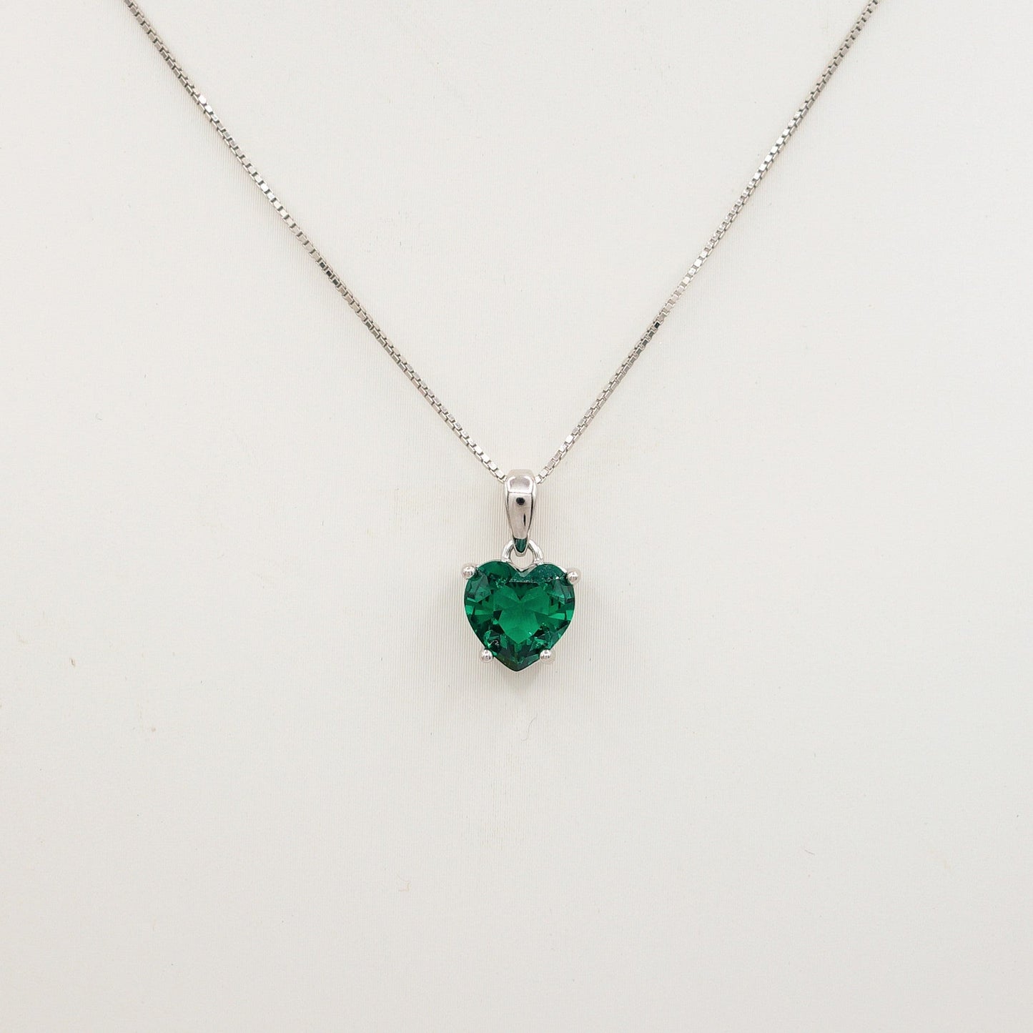 JADE ~ ARGENTO 925 ~ Collana con pendente cuore in cubic zirconia