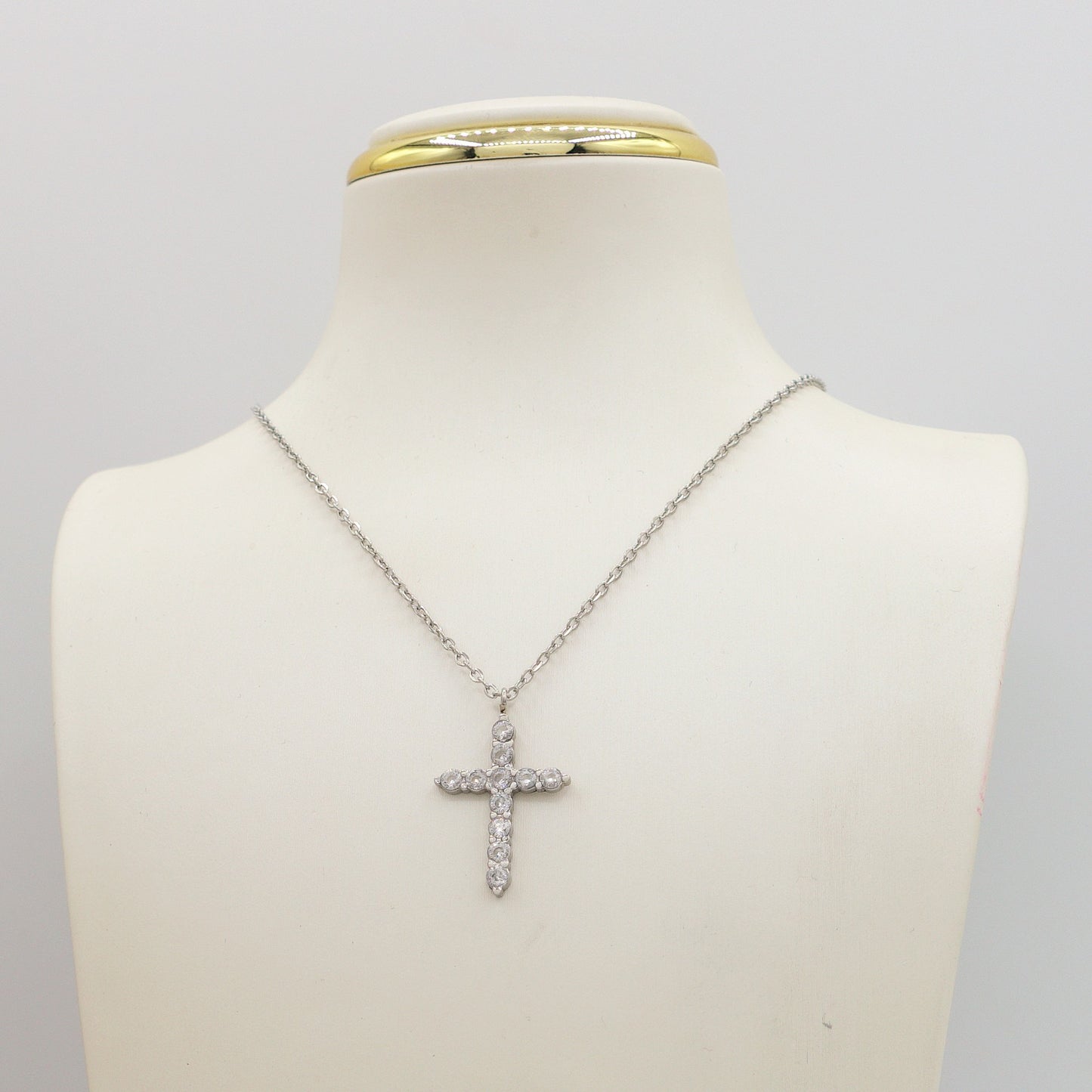 SHERYL - ACCIAIO INOSSIDABILE- Collana con pendente croce in cubic zirconia