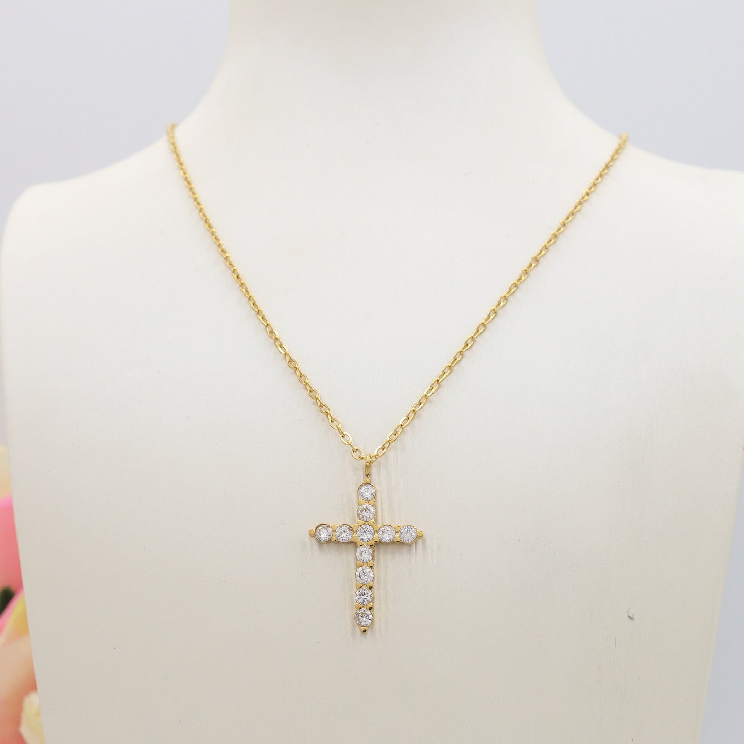 SHERYL - ACCIAIO INOSSIDABILE- Collana con pendente croce in cubic zirconia