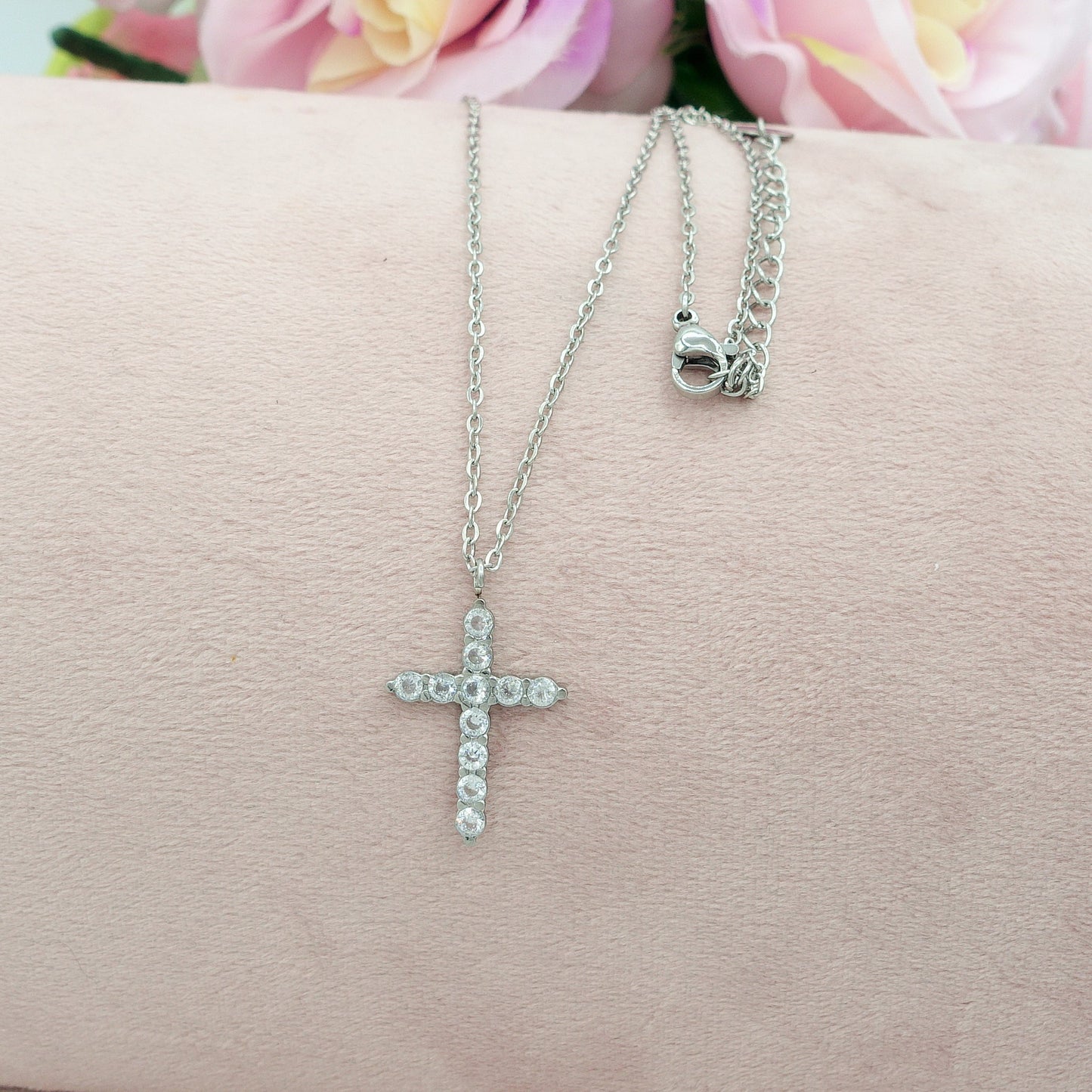 SHERYL - ACCIAIO INOSSIDABILE- Collana con pendente croce in cubic zirconia