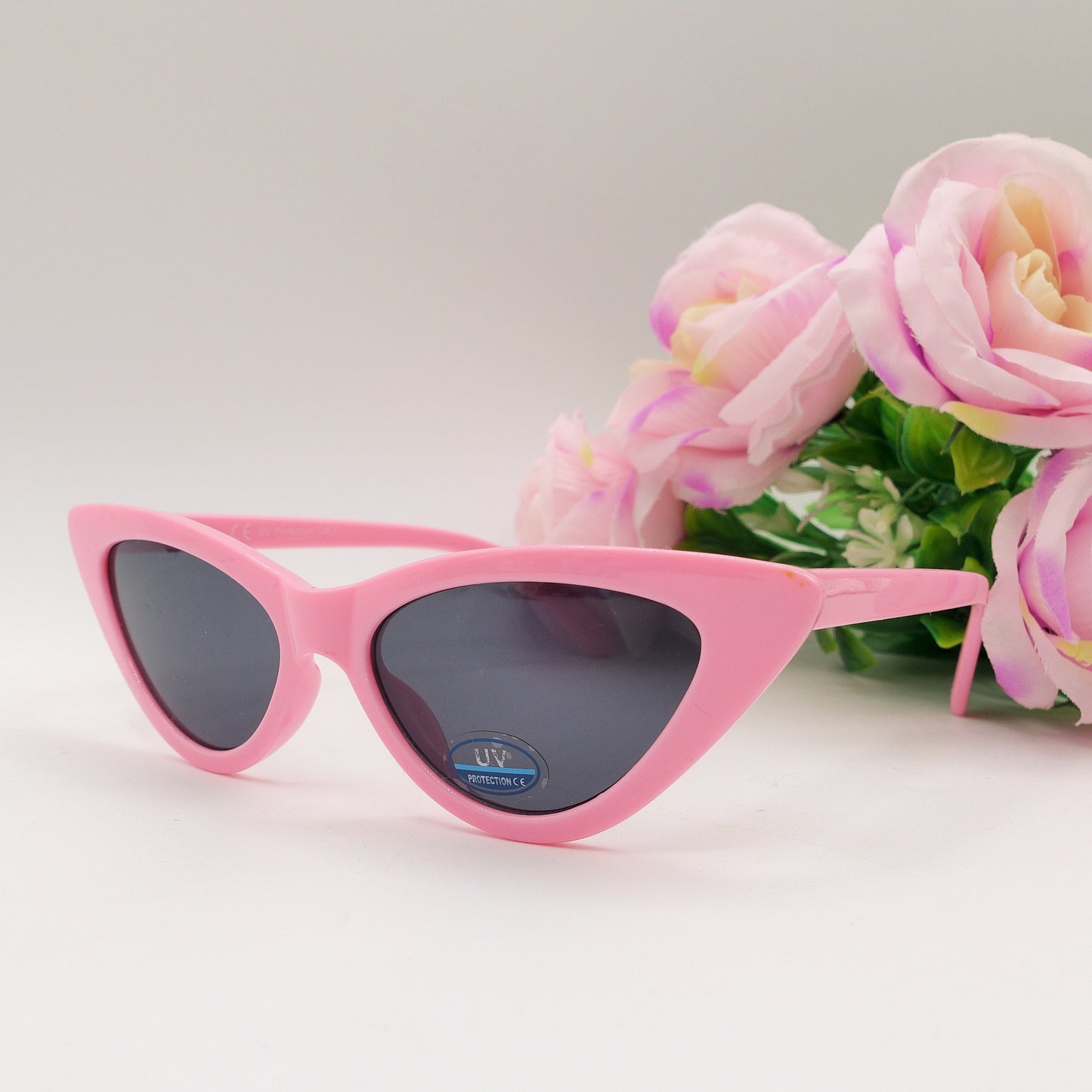 ARYA - Occhiali da sole CATEYE UV400 con custodia