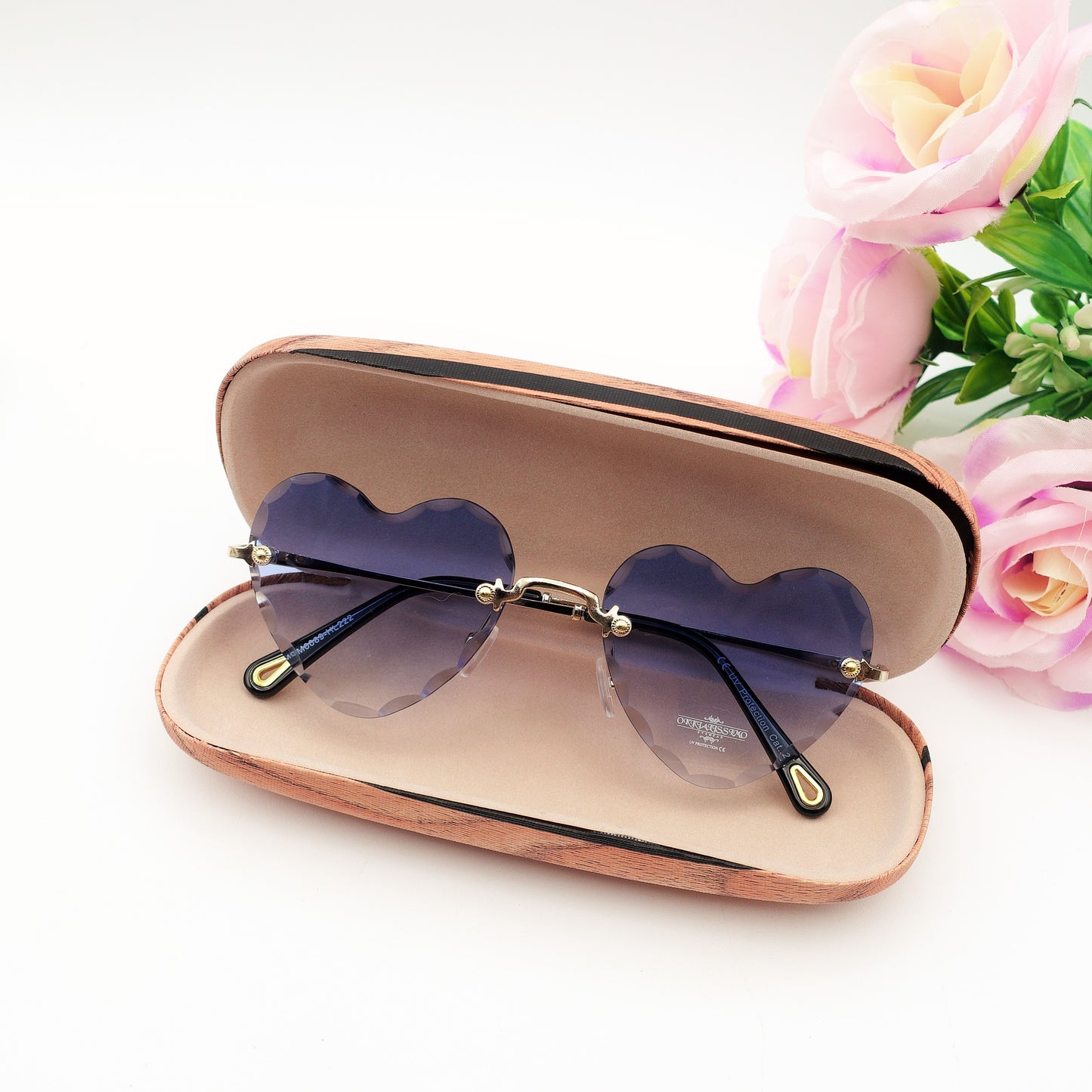 ADELINE - Occhiali da sole a cuore UV400 con custodia