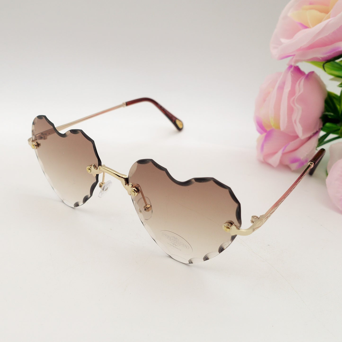 ADELINE - Occhiali da sole a cuore UV400 con custodia