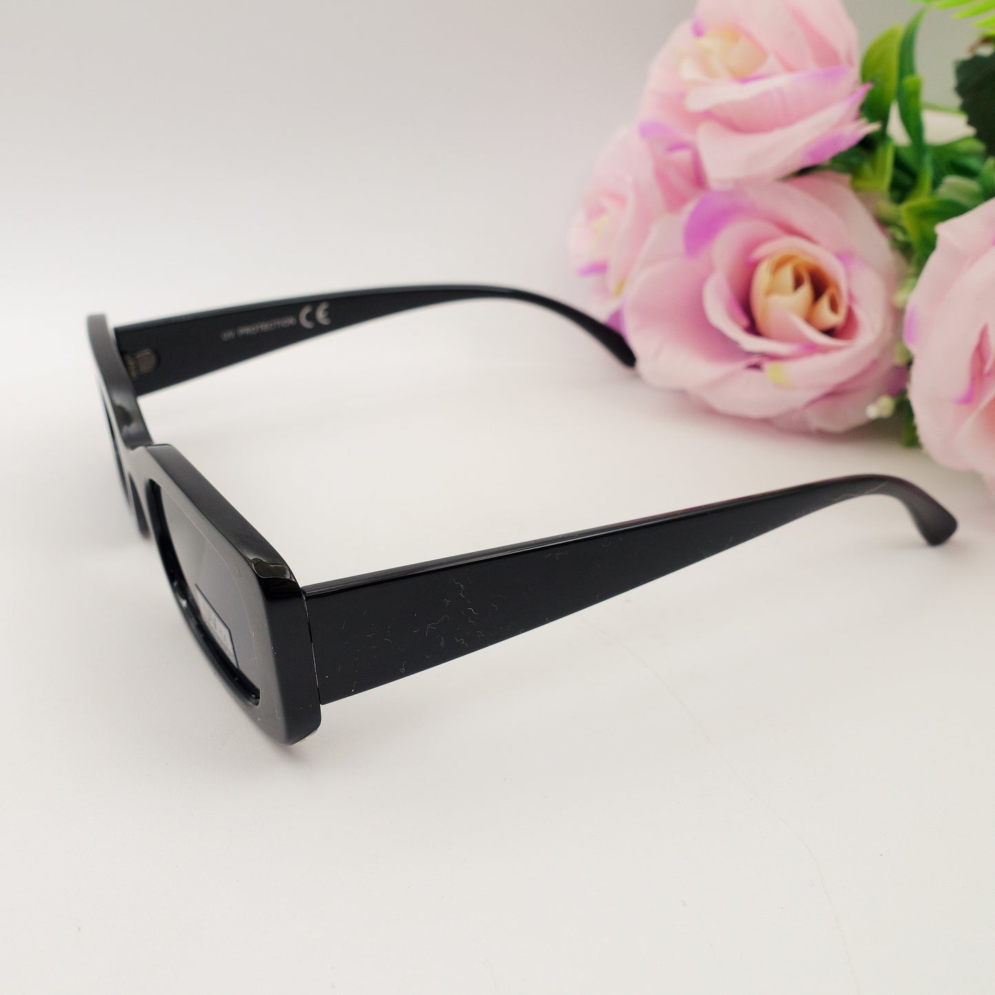 RUTH - Occhiali da sole rettangolare UV400 con custodia