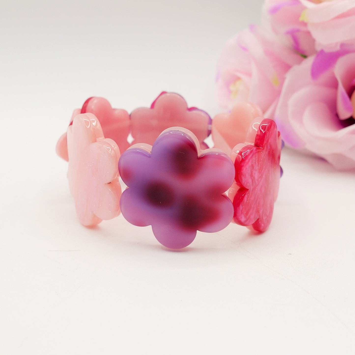 NIKKI ~ Maxi Bracciale in resina con flowers e cubic zirconia