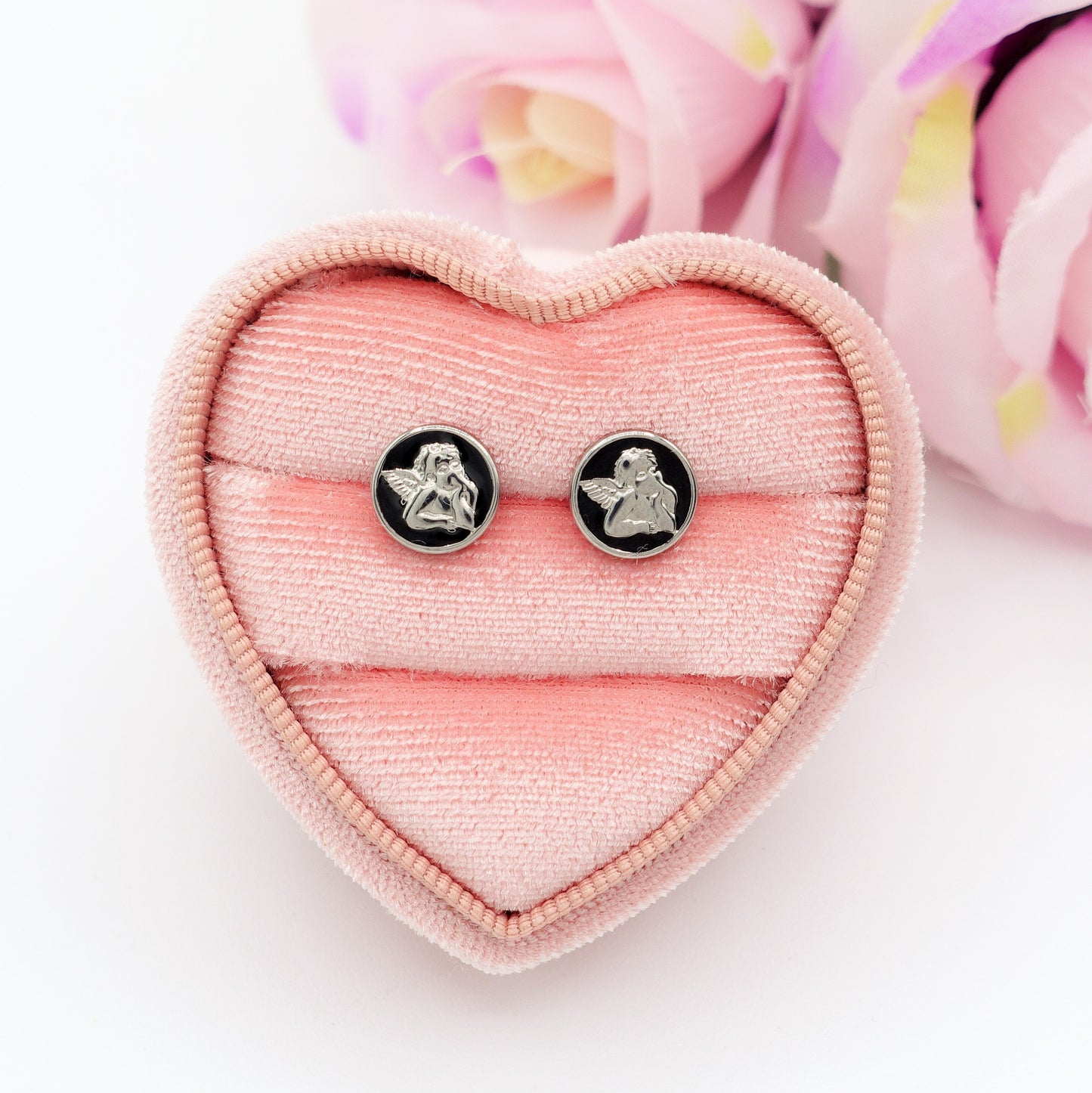 CHERUB STUDS - ACCIAIO INOSSIDABILE ~ Paio Orecchini a lobo con angioletto