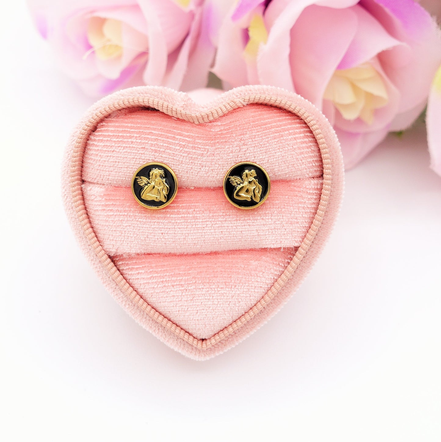 CHERUB STUDS - ACCIAIO INOSSIDABILE ~ Paio Orecchini a lobo con angioletto