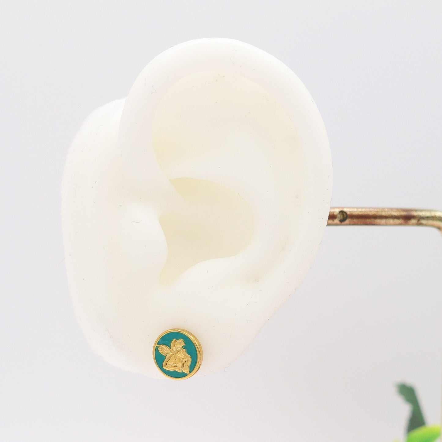 CHERUB STUDS - ACCIAIO INOSSIDABILE ~ Paio Orecchini a lobo con angioletto