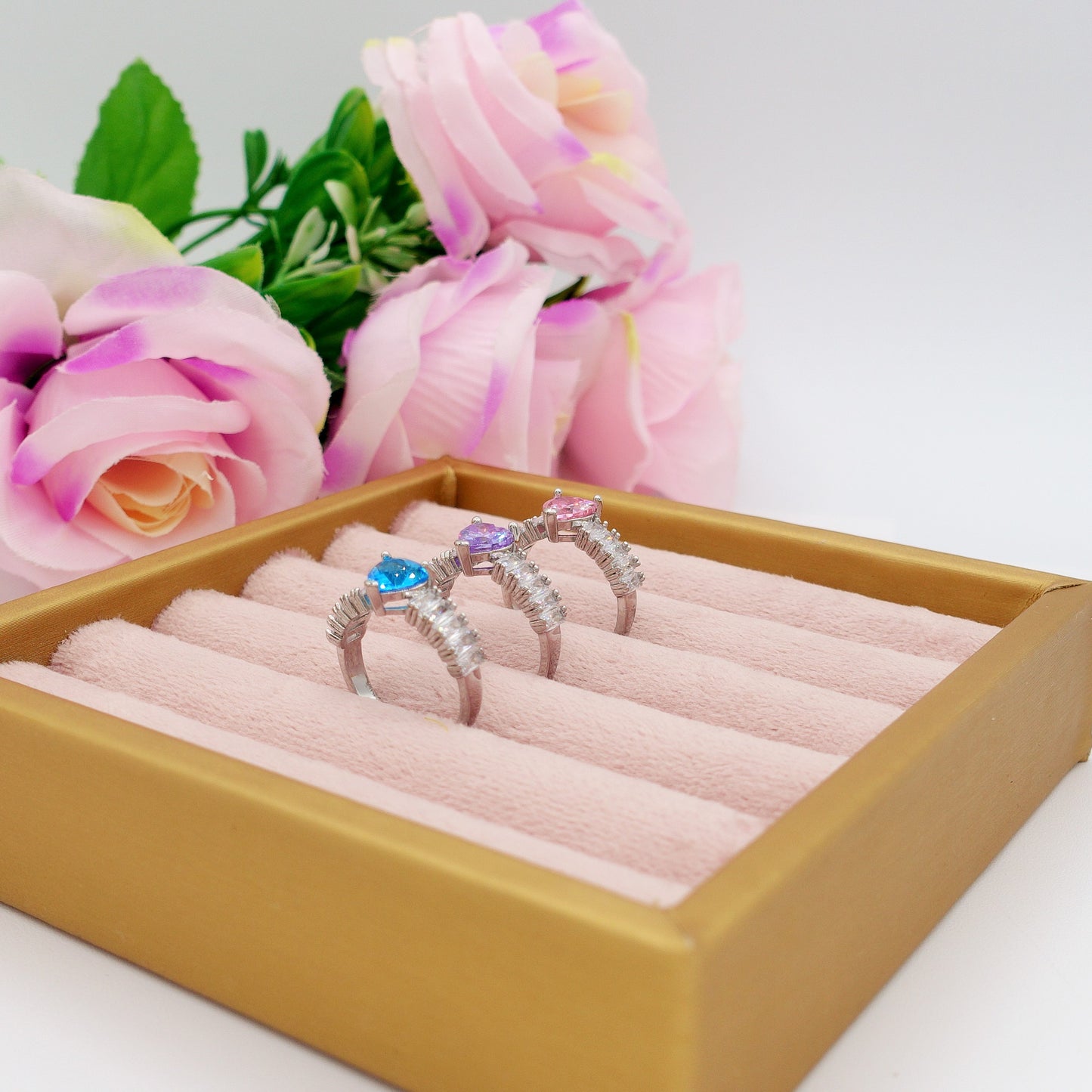 JULIANNE BIG HEART ~ Anello in cubic zirconia taglio baguette e cuore