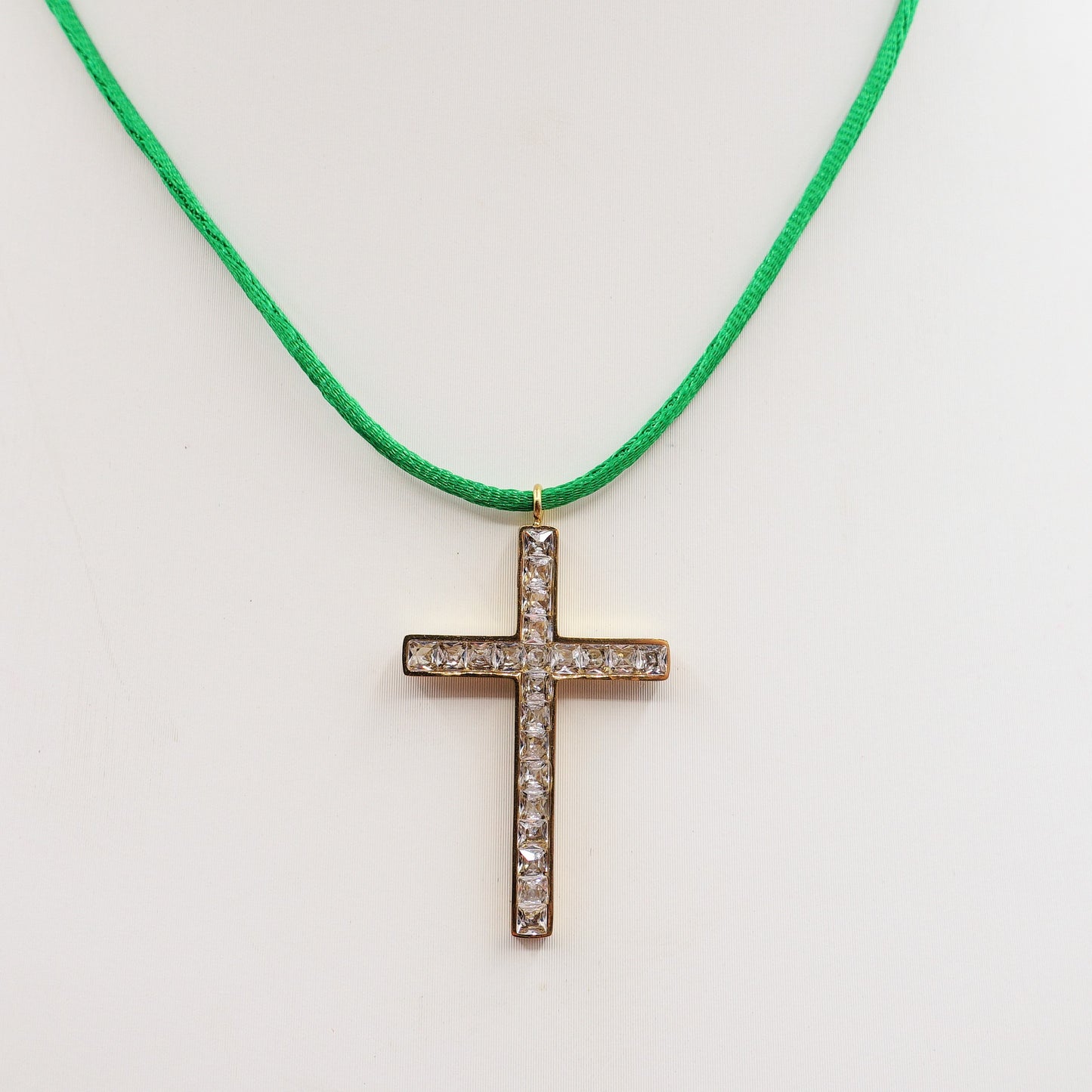 FANNY FLUO - ACCIAIO INOSSIDABILE - Collana cordino seta con croce zirconata