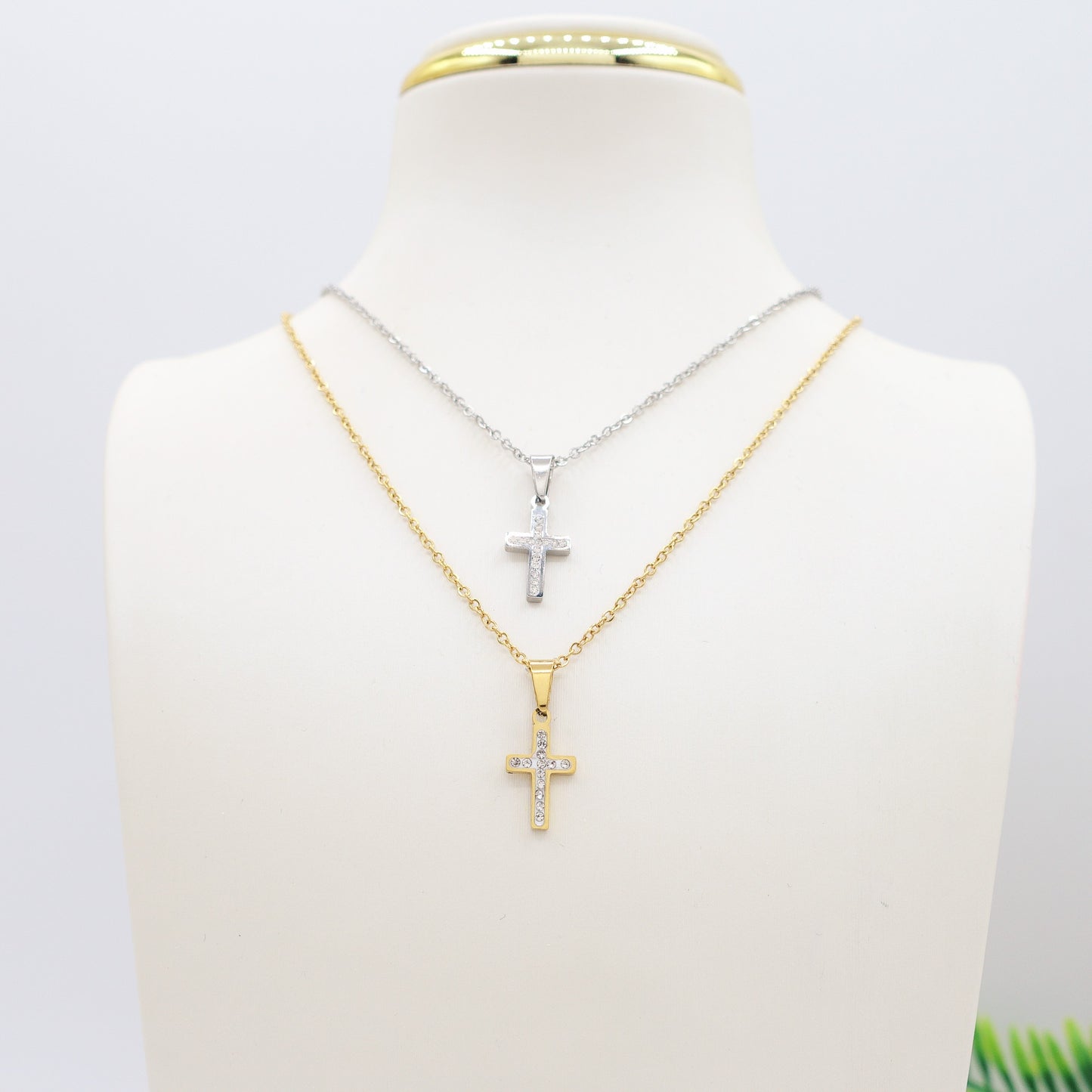 MALAGA mini - ACCIAIO INOSSIDABILE - Collana con pendente croce in cubic zirconia