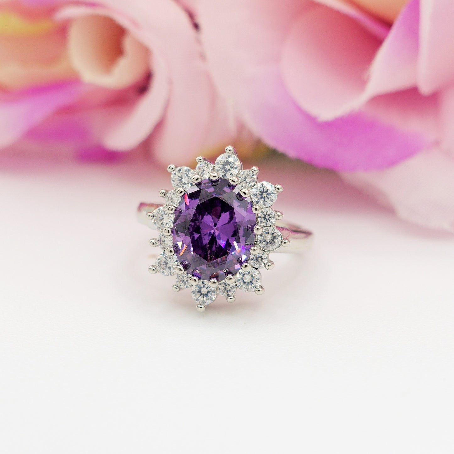 KATE ~ XL ~ Anello regolabile con cubic zirconia a forma di OVALE