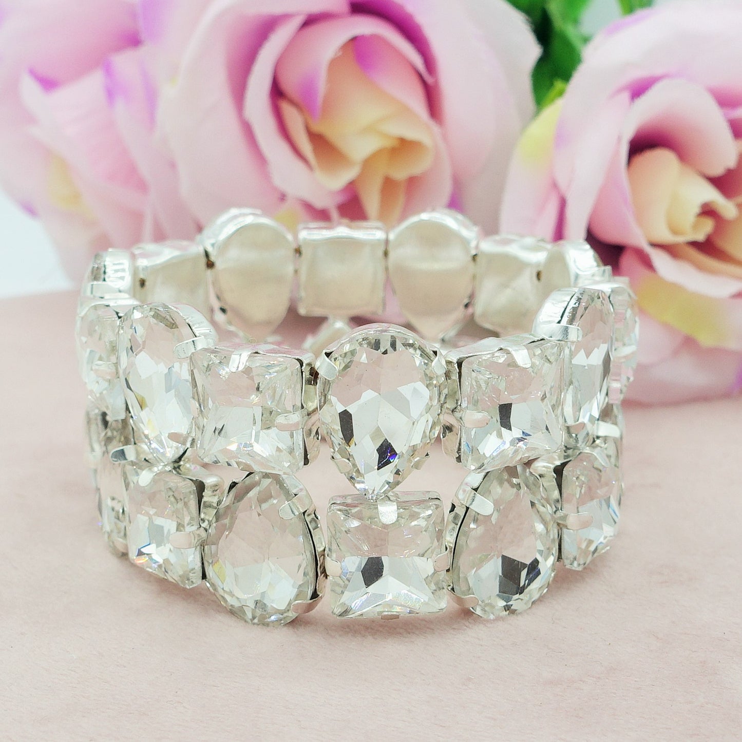 NORAH - Bracciale elasticizzato con pietre sfaccettate