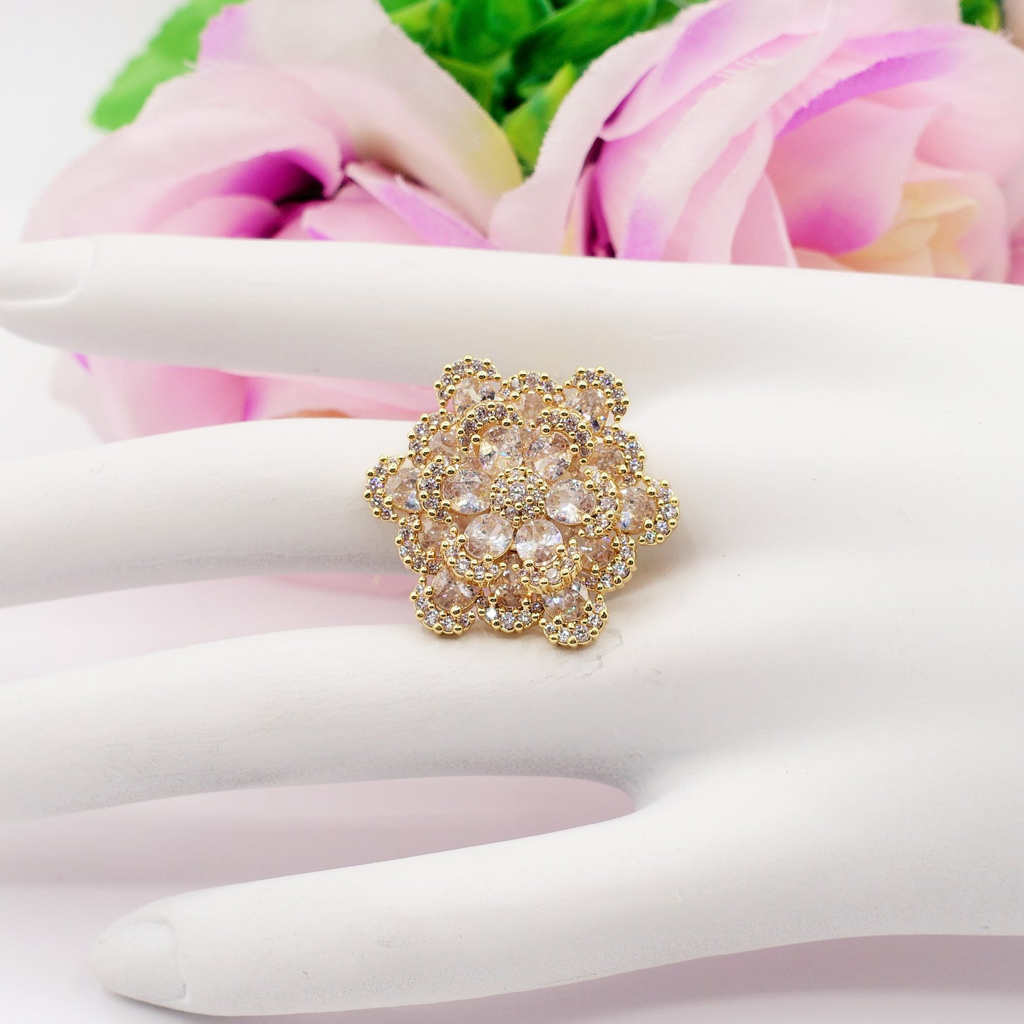 CAMELIA CRYSTAL RING - XL - Anello regolabile con fiore zirconato in Cubic Zirconia