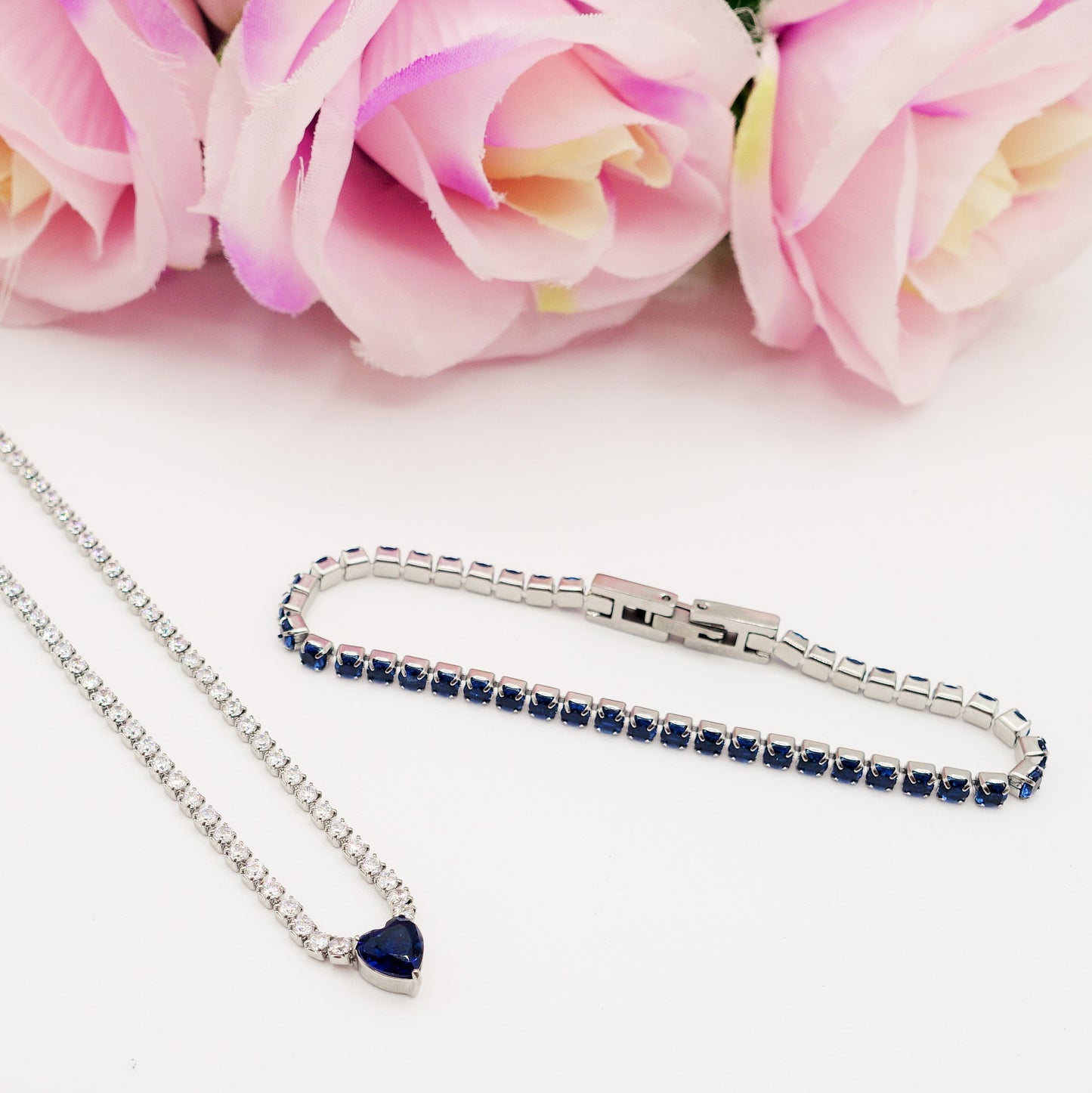 AURORA small ~ ACCIAIO INOSSIDABILE -Collana tennis in cubic zirconia con cuore centrale