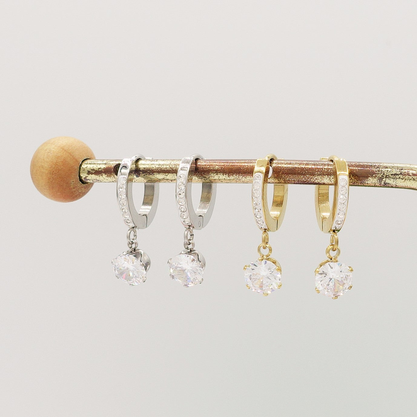 CRYSTAL ACCIAIO INOSSIDABILE Paio Orecchini mini cerchi con