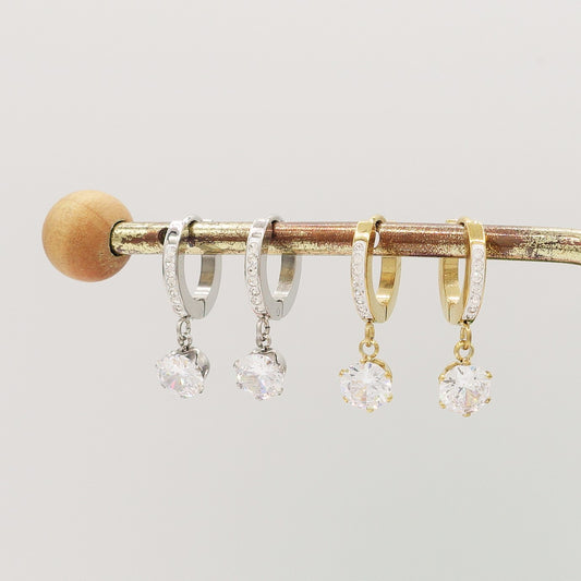 CRYSTAL - ACCIAIO INOSSIDABILE ~ Paio Orecchini mini cerchi con solitario cubic zirconia