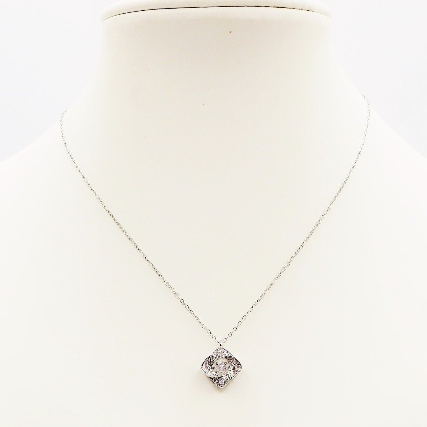 FLEUR - ACCIAIO INOSSIDABILE- Collana con pendente fiore in cubic zirconia