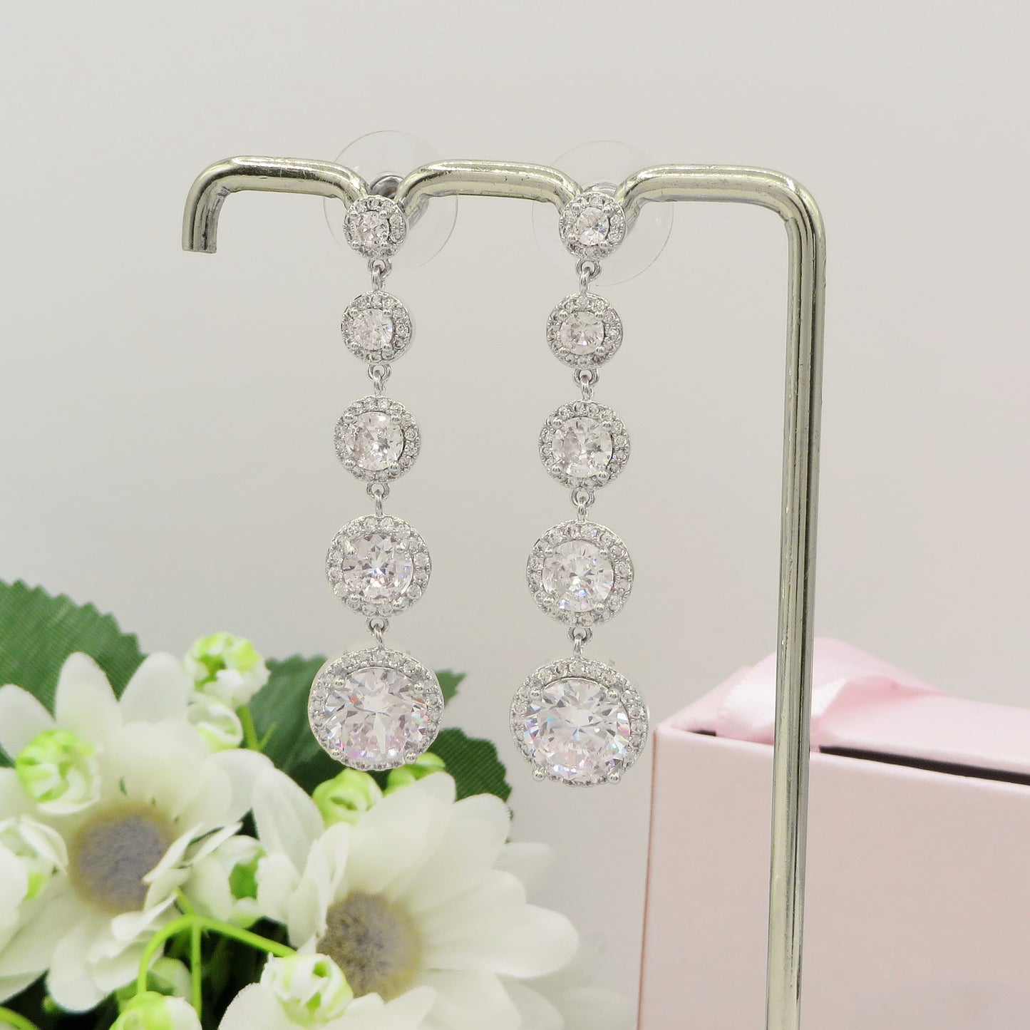 DELILAH PENDENTI ~ Orecchini in Cubic Zirconia rotondo