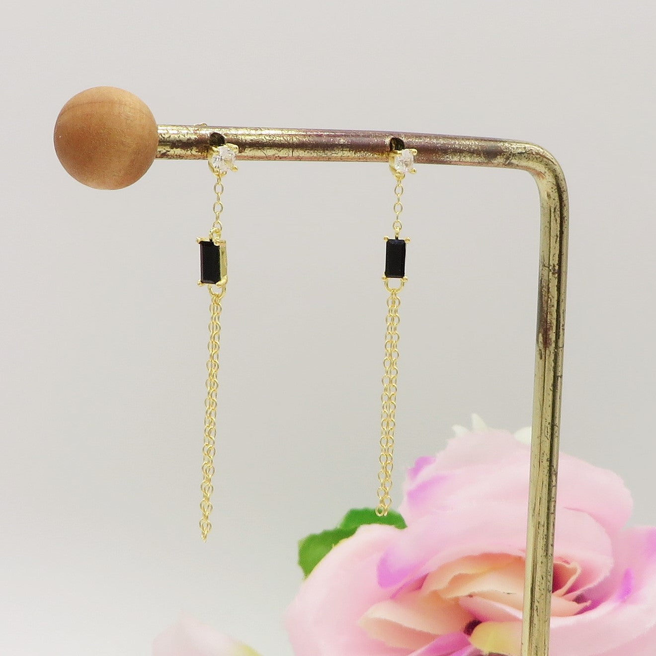 LILLIAN ~ paio Orecchini ARGENTO 925 filo pendenti con zircone baguette