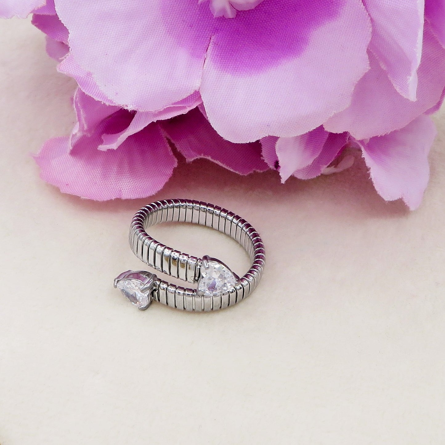 CASSANDRA hearts ~ Anello tubogas regolabile in ACCIAIO INOSSIDABILE + cubic zirconia