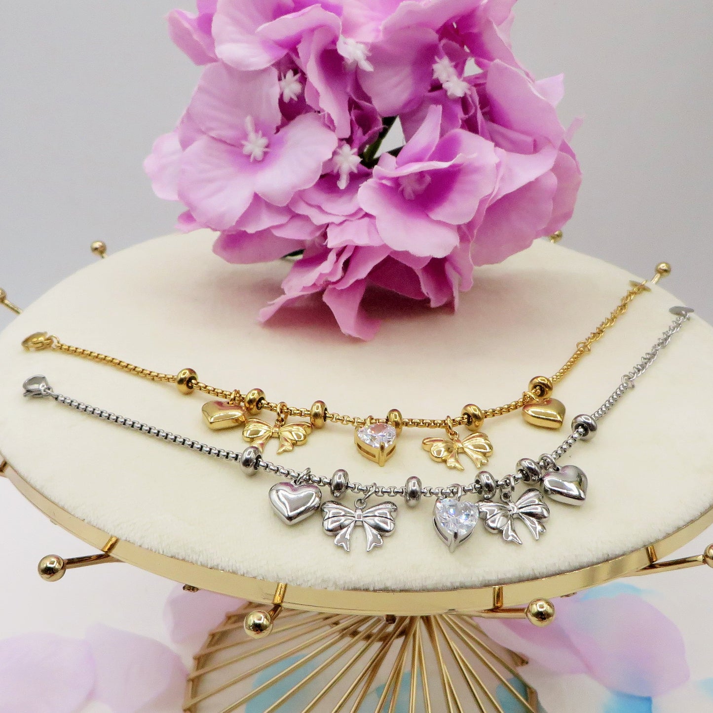 WALDORF - Bracciale con fiocchi e cuori pendenti bombe' ACCIAIO INOSSIDABILE