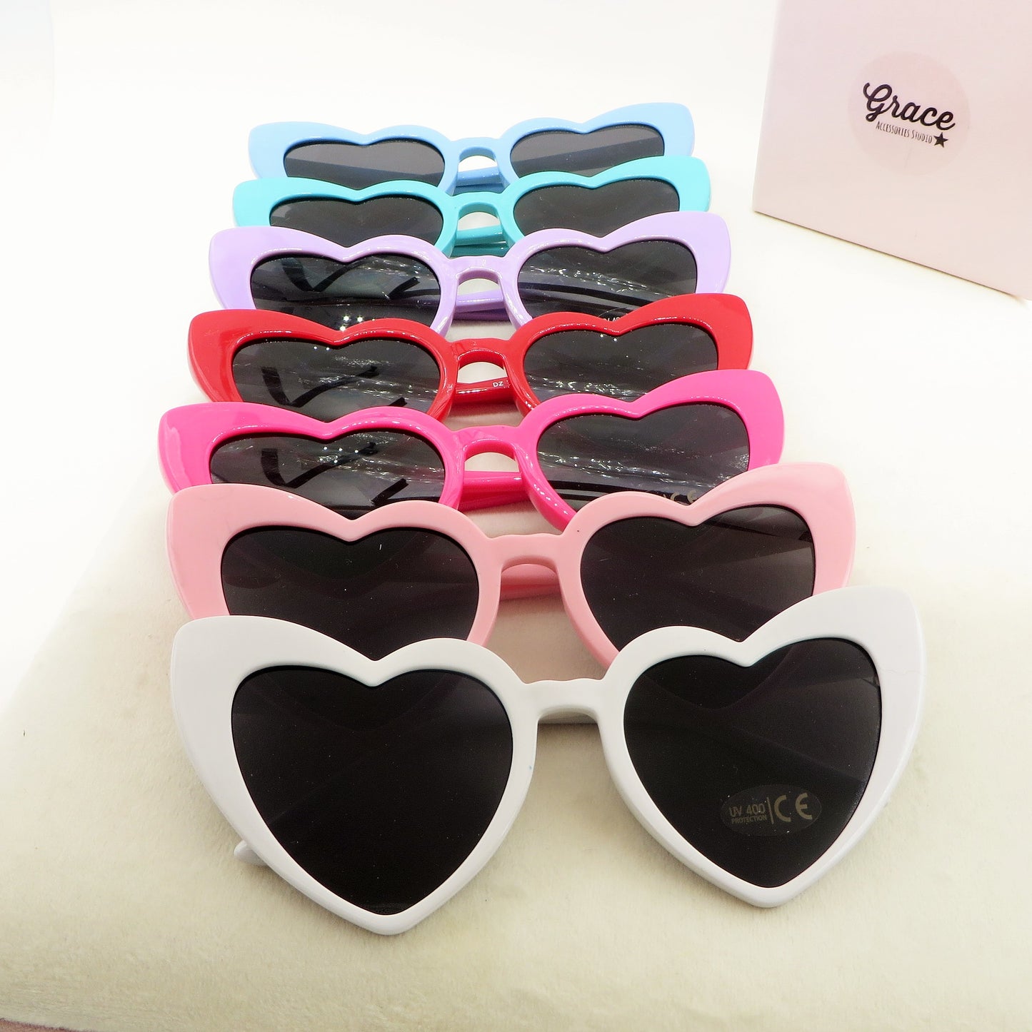 BETH - Occhiali da sole a cuore UV400 con custodia