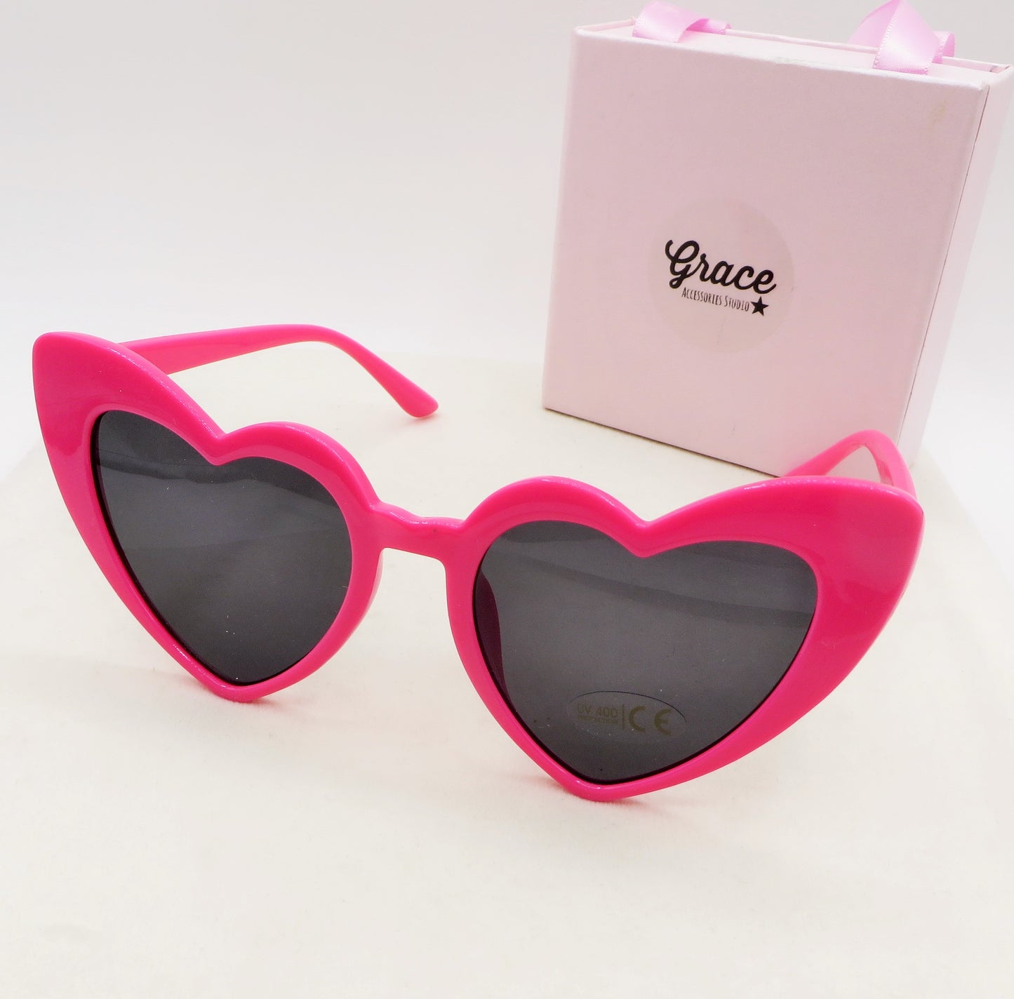 BETH - Occhiali da sole a cuore UV400 con custodia