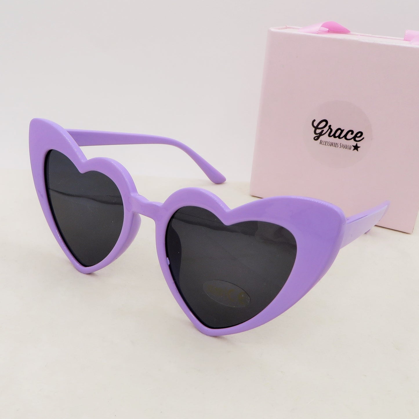 BETH - Occhiali da sole a cuore UV400 con custodia