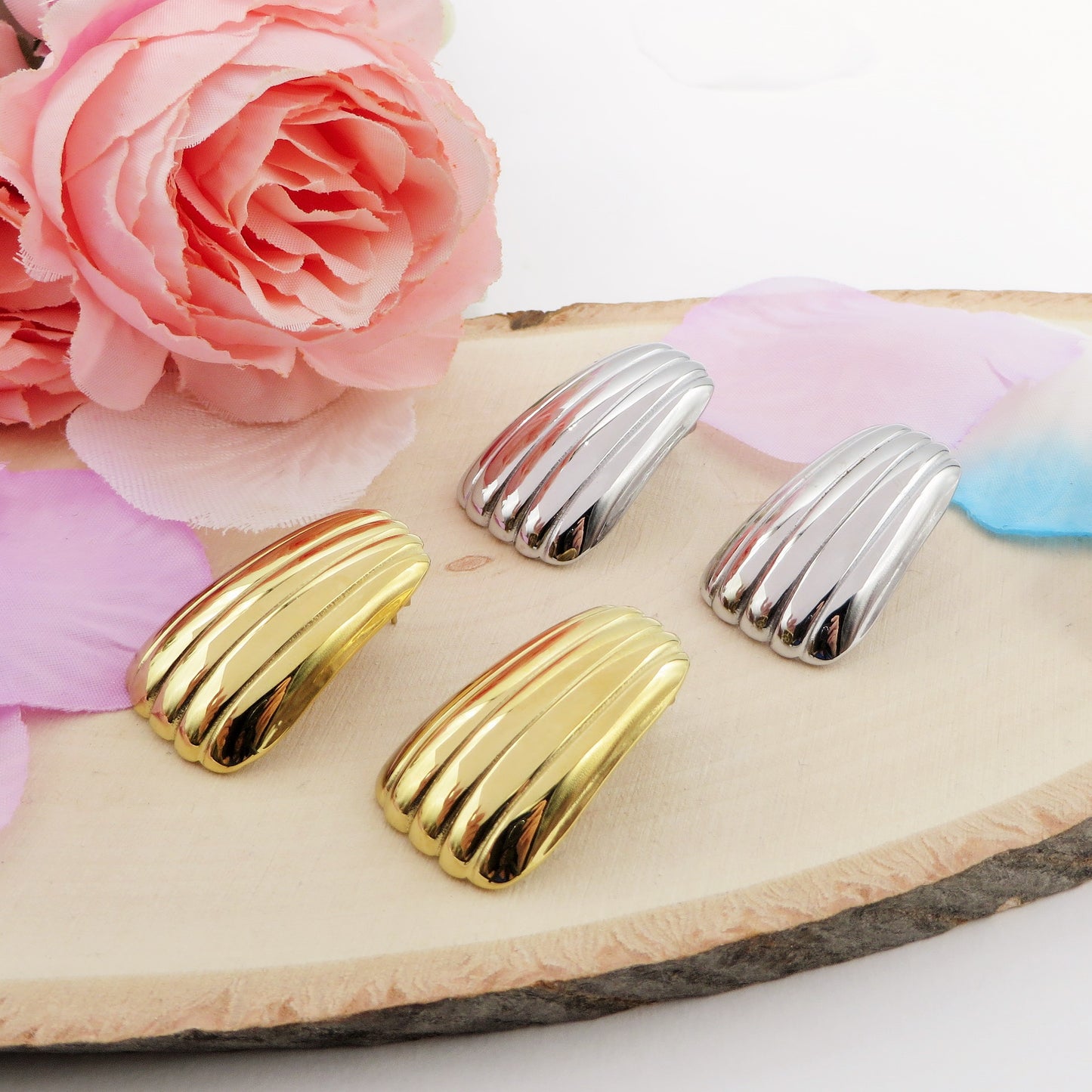 SHELL - Orecchini bottone vintage - ACCIAIO INOSSIDABILE ~ Paio Orecchini a conchiglia