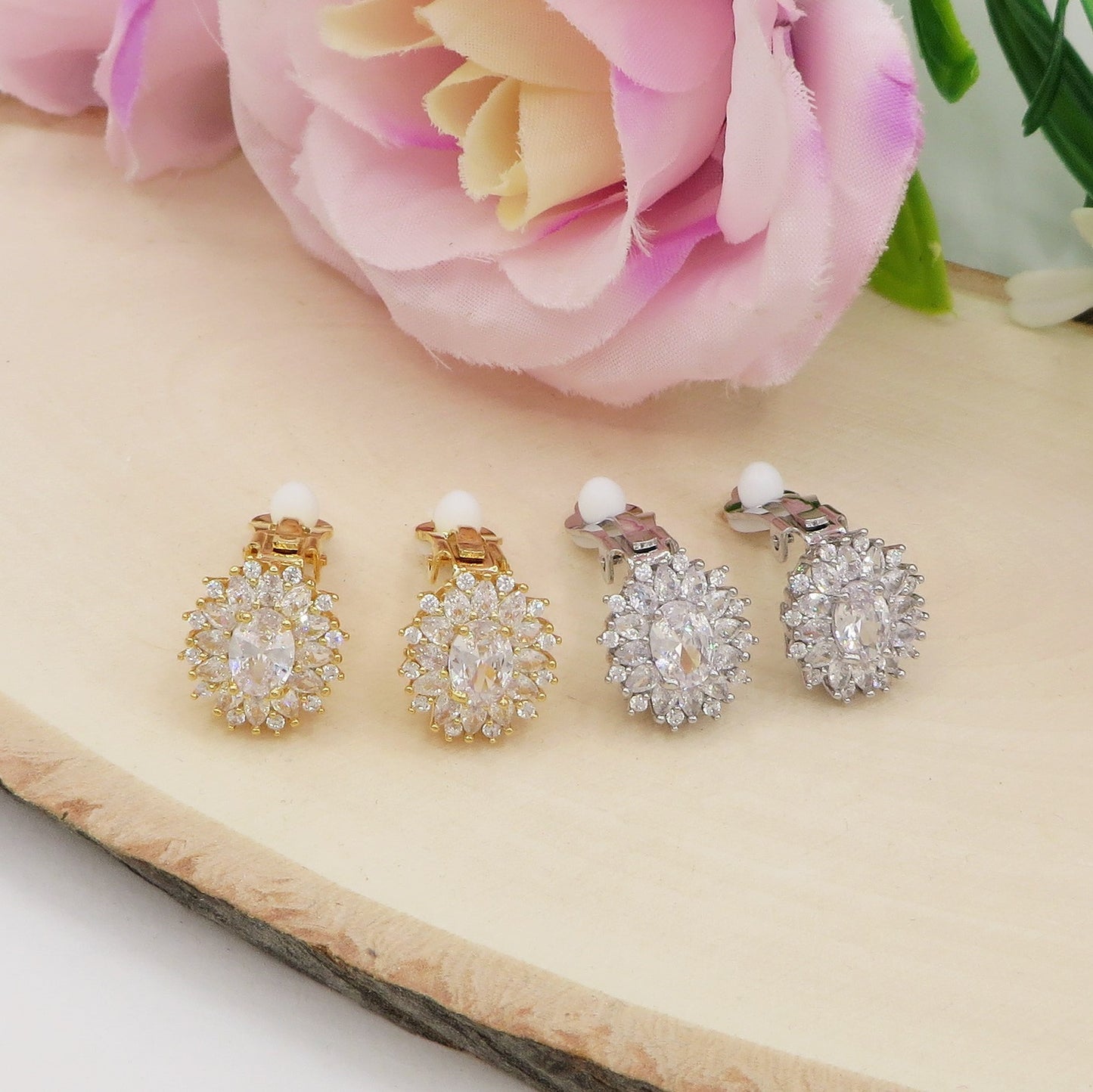 KATE BOTTONE A CLIP - Orecchini bottone con cubic zirconia ovale AAA+ - SENZA BUCO