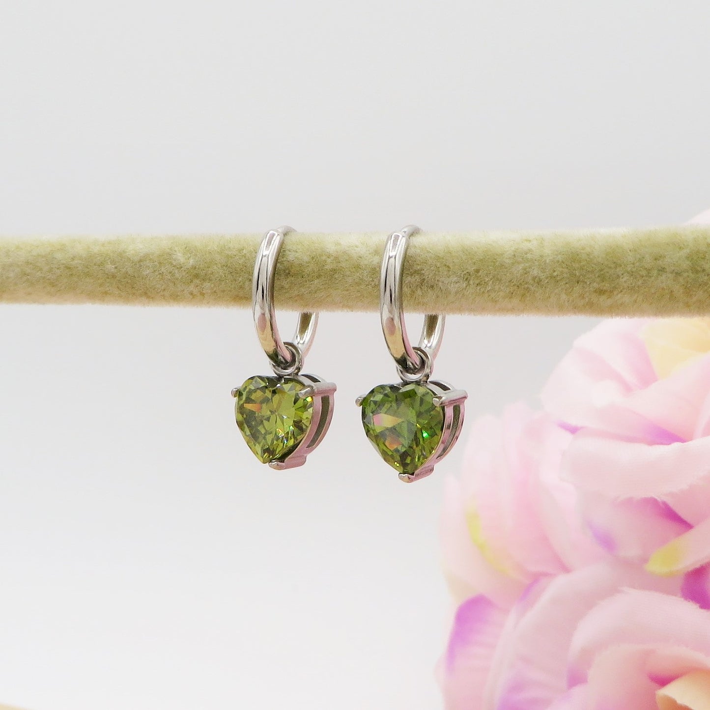 ANNIE - ACCIAIO INOSSIDABILE - Paio Orecchini pendenti in cubic zirconia a forma di cuore