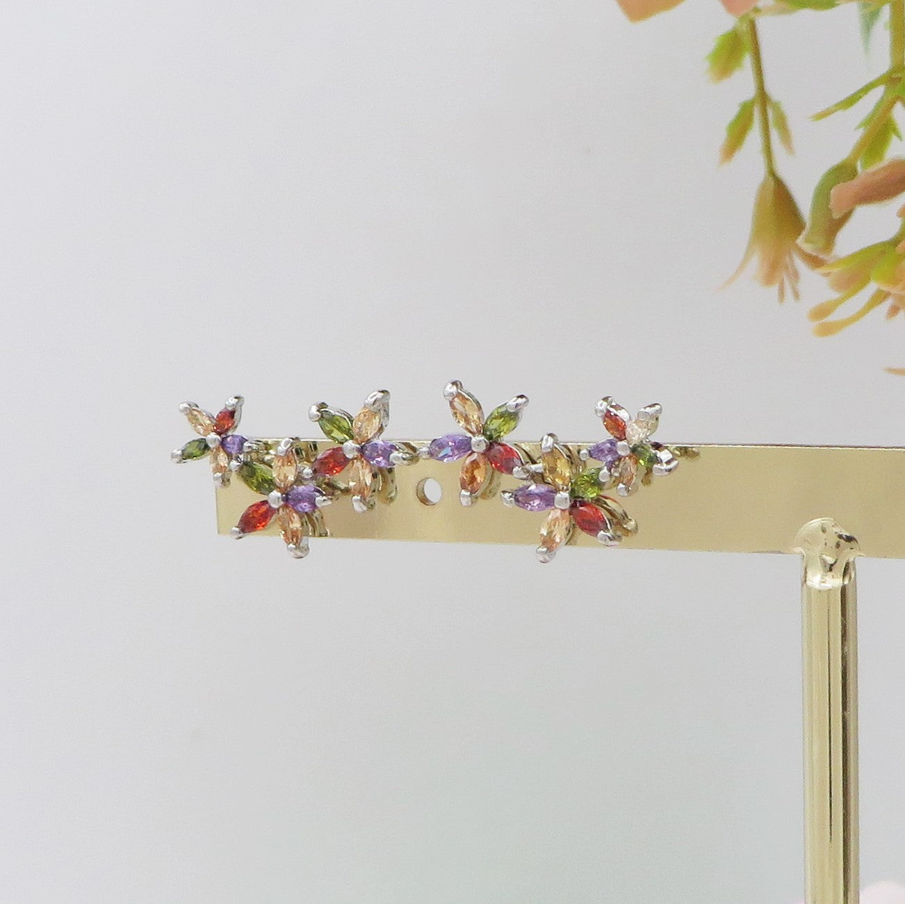 MILLIE ~ Orecchini flowers con cubic zirconia