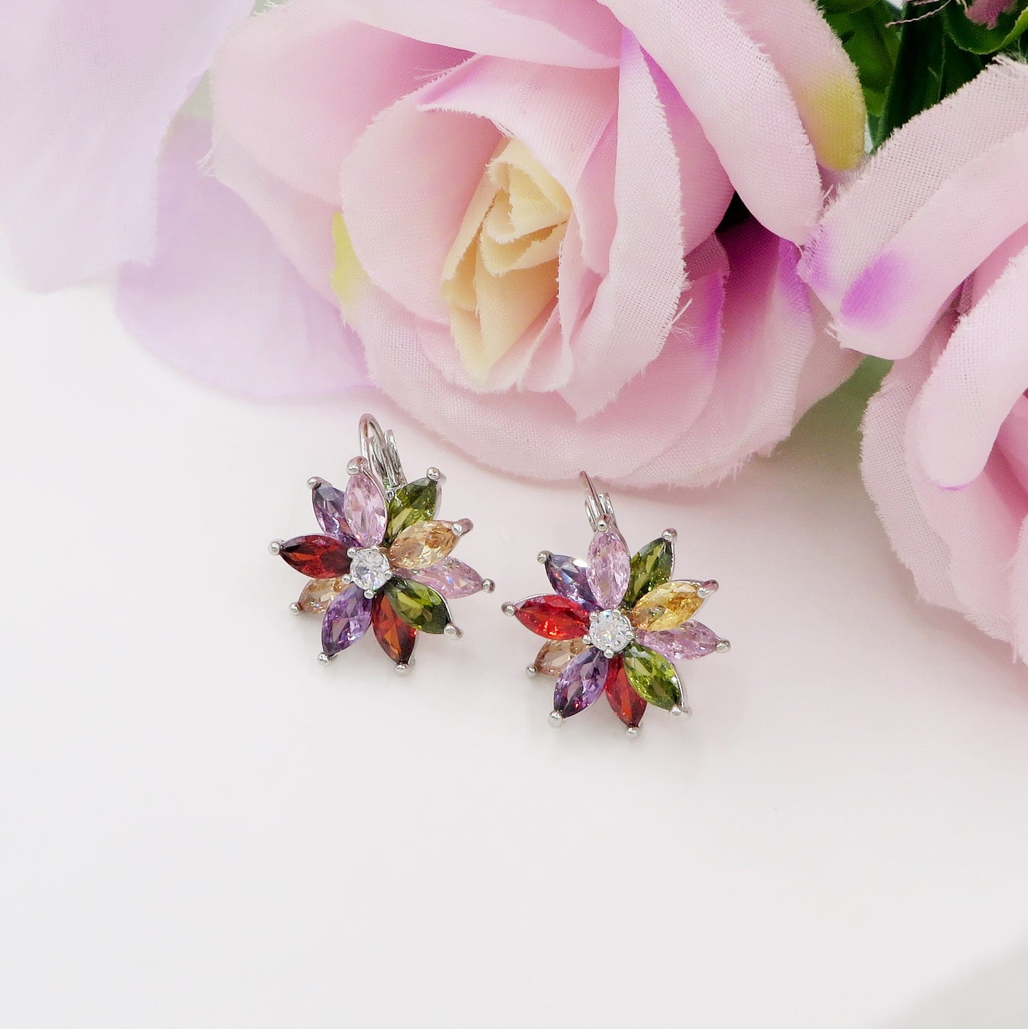 GWEN - Orecchini monachella in cubic zirconia