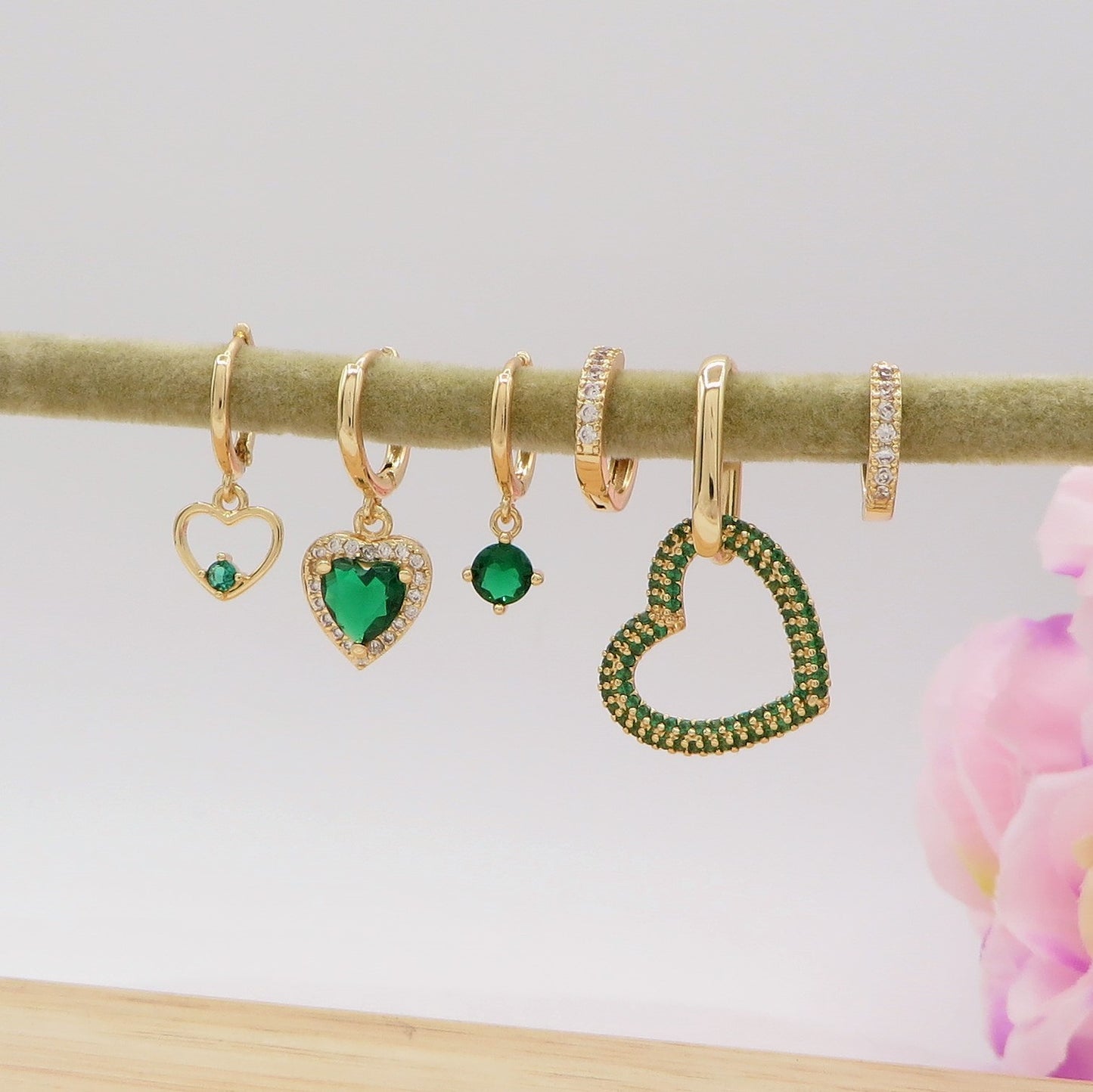 Crystal Diana Set - 6 Orecchini pendenti in cubic zirconia a forma di cuore