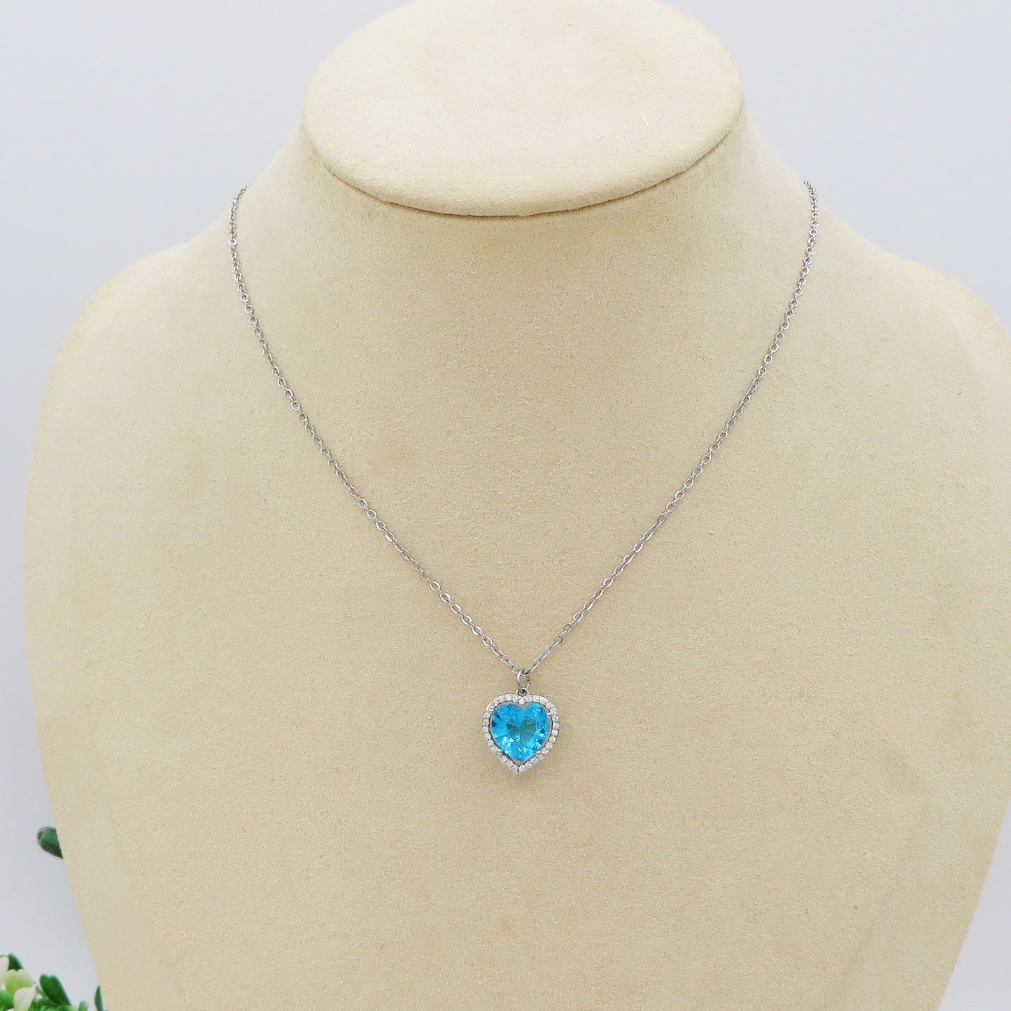 DIANA - ACCIAIO INOSSIDABILE- collana con pendente cuore in cubic zirconia