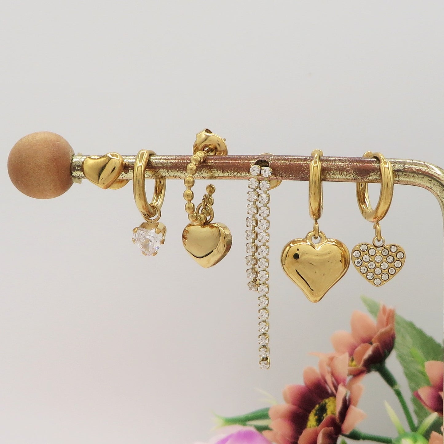 LOVE Set 6 orecchini - ACCIAIO INOSSIDABILE - 6 Orecchini pendenti cuori bombè con cubic zirconia