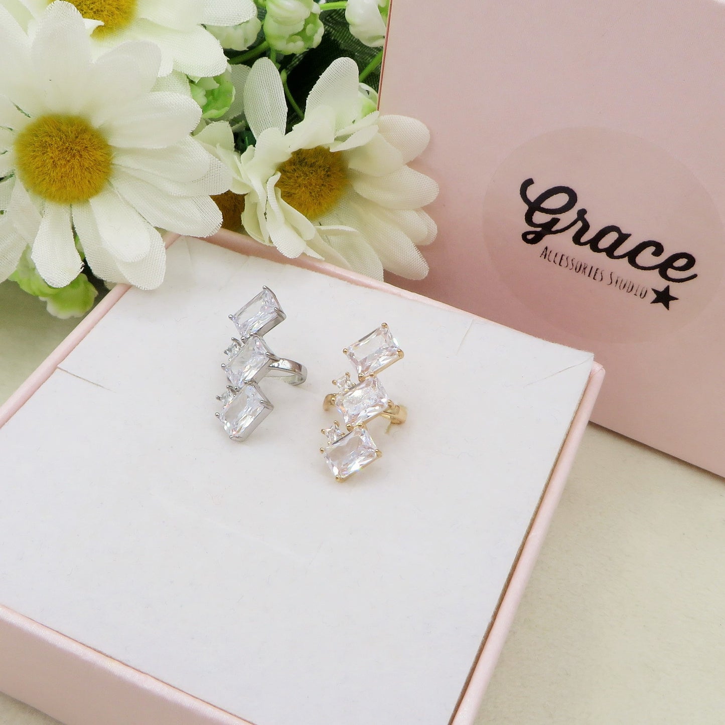 SIENNA EARCUFF ~ ACCIAIO Inossidabile orecchino Senza buco in cubic zirconia