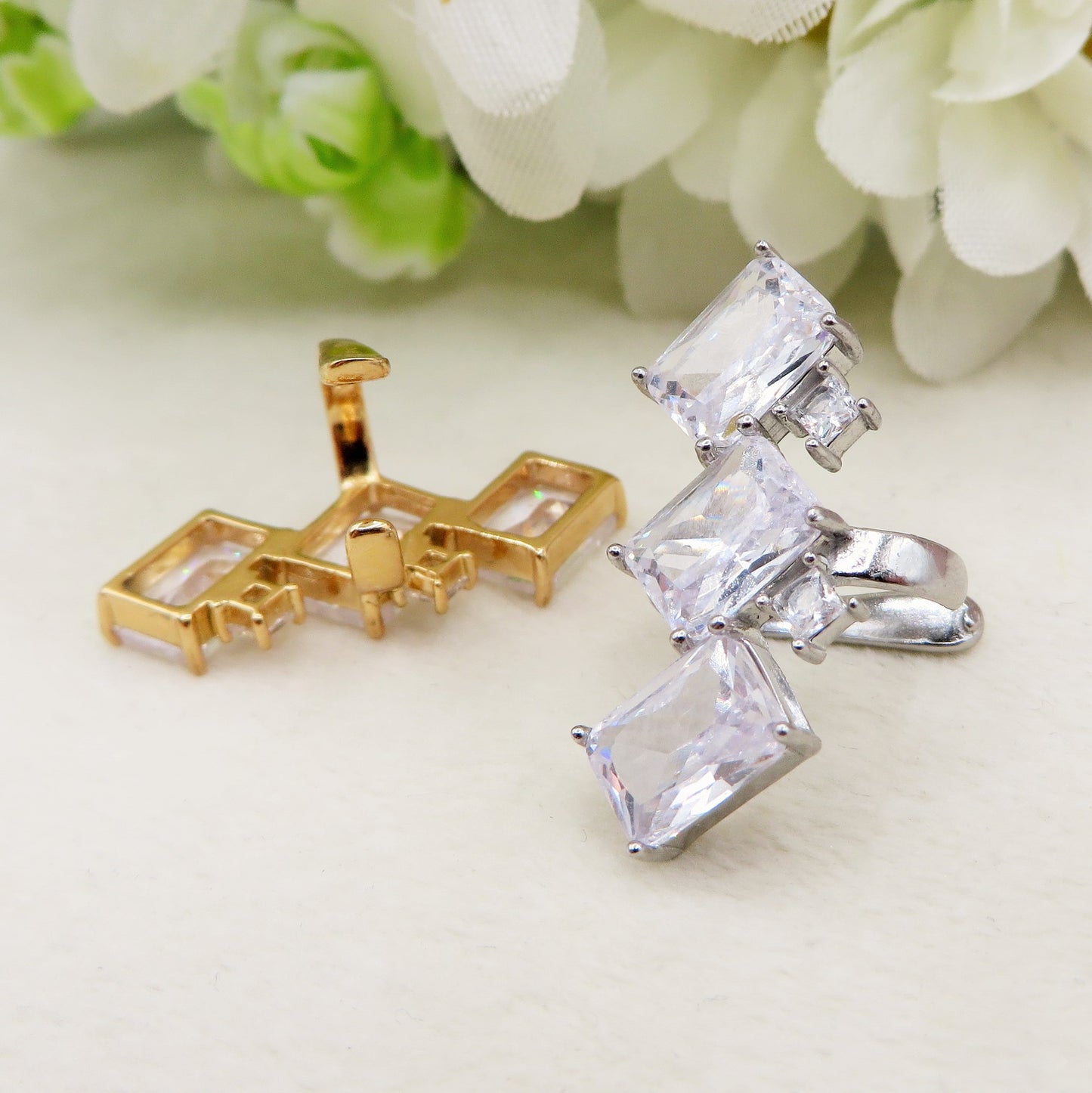 SIENNA EARCUFF ~ ACCIAIO Inossidabile orecchino Senza buco in cubic zirconia