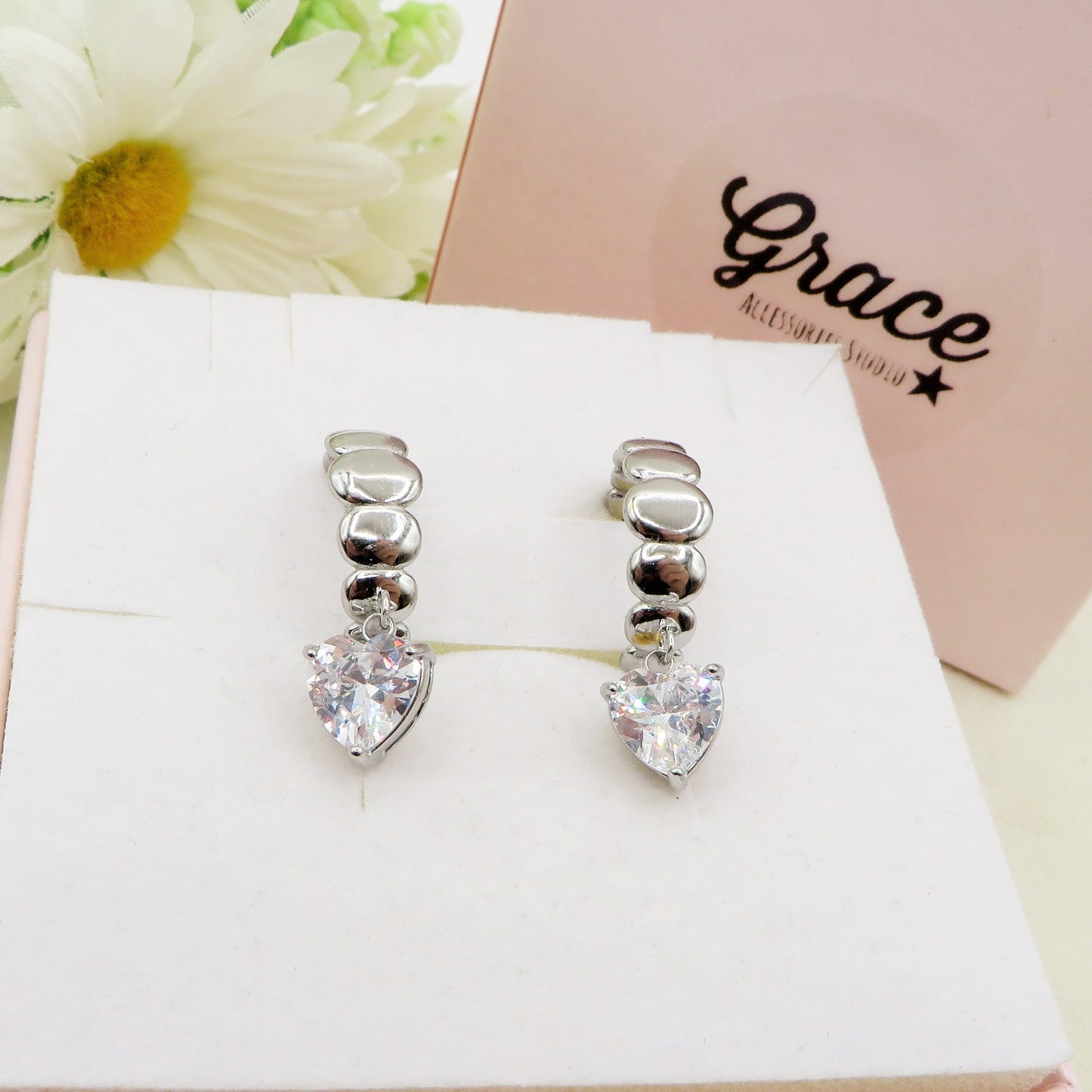 LUCY - ACCIAIO INOSSIDABILE - Paio Orecchini hoops pendenti in cubic zirconia a forma di cuore