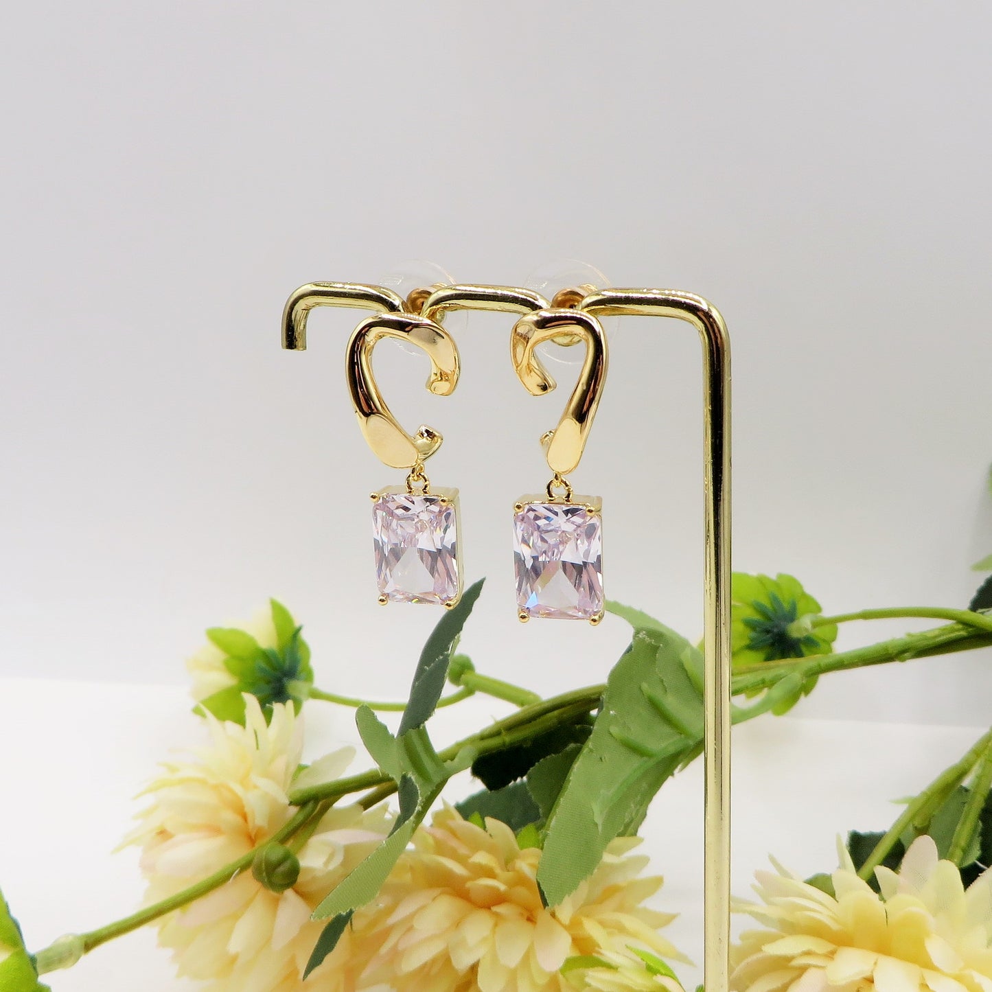 AGATA ~ Orecchini pendenti con maxi pietra Cubic Zirconia