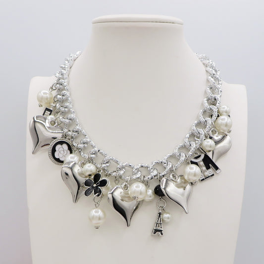 SHERRY - Collana cuori + perle XL e ciondoli black& white