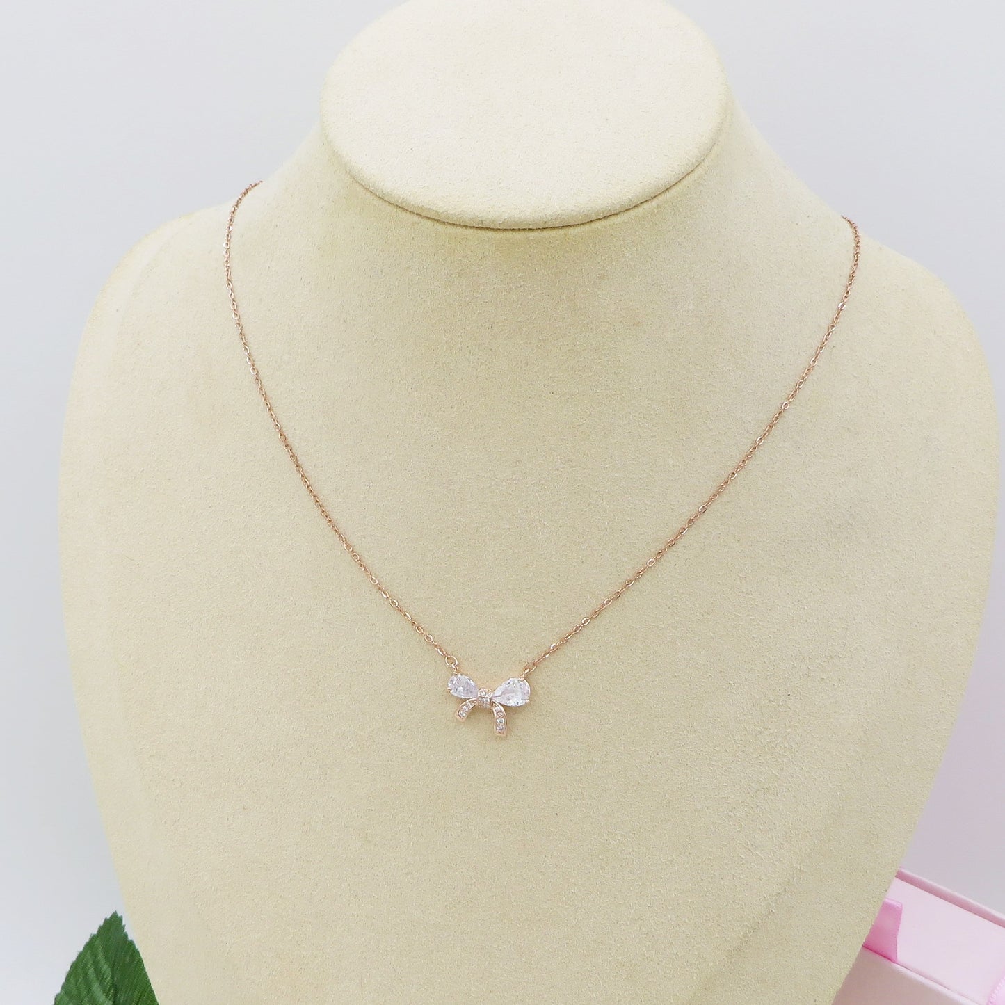 WALDORF - ACCIAIO INOSSIDABILE - collana con pendente fiocco in cubic zirconia